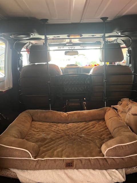 PetSafe Happy Ride Metal Dog Barrier, Pet Gate Vehicle Divider for Cars, Minivans & SUVs customer photo 1