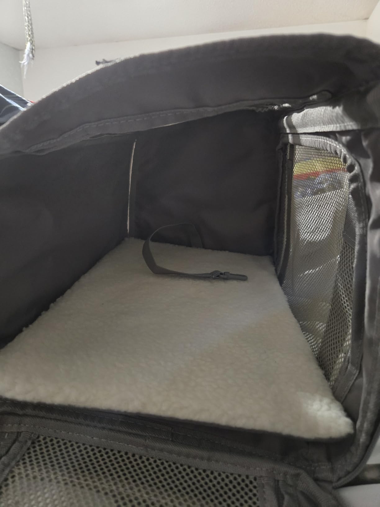 Henkelion Cat Carriers Dog Carrier Pet Carrier For Small / Medium Cats Dogs Puppies (Up To 15lbs), TSA Airline Approved Small Dog Carrier Soft Sided, Collapsible Waterproof Travel Puppy Carrier - Grey customer photo 1