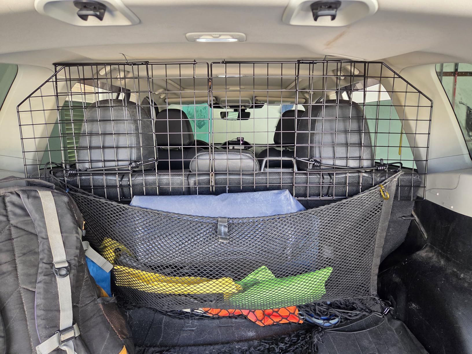 Dog Car Barrier for SUV Trunk Cargo Area, Foldable & Adjustable Car Divider and Cargo Gate to Keep Dogs in Back (Patent Design) customer photo 1