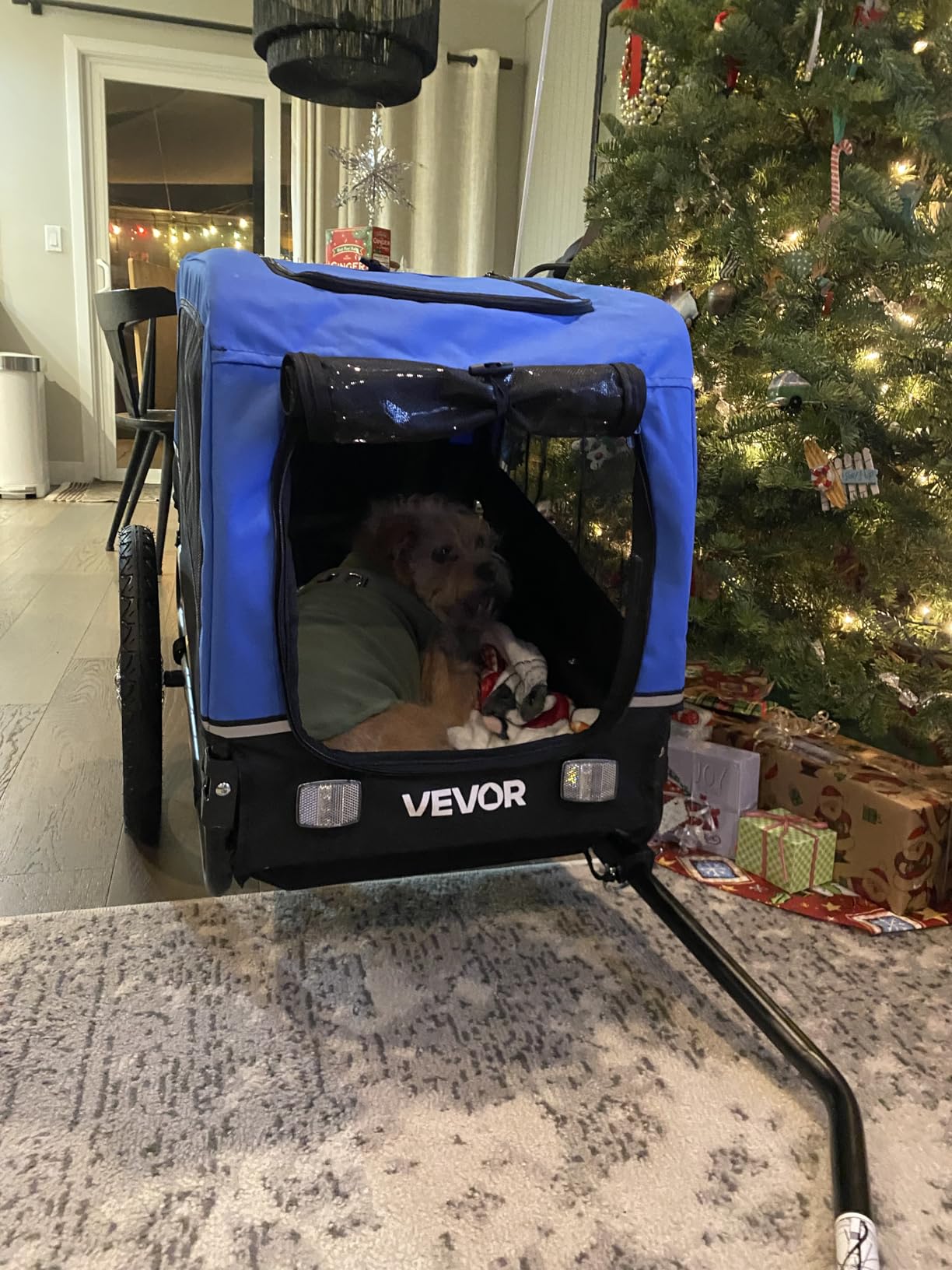 VEVOR Dog Bike Trailer, Supports up to 88 lbs, Pet Cart Bicycle Carrier, Easy Folding Frame with Quick Release Wheels, Universal Bicycle Coupler, Reflectors, Flag, Collapsible to Store customer photo 2