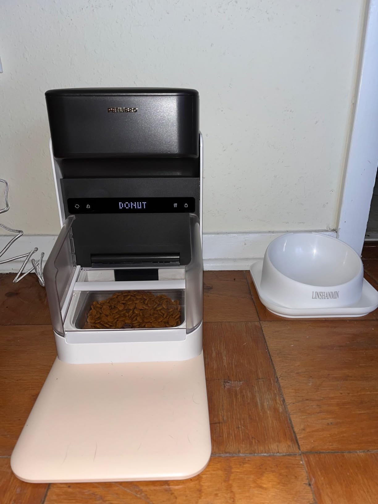 PETLIBRO RFID Automatic Cat Feeder, Collar Tag-Activated Personalized Meals, 5G&2.4G Wi-Fi Programmable Cat Food Dispenser with Cats Recognition & Diet Tracking for Multi-Pet Homes and Different Diets customer photo 2