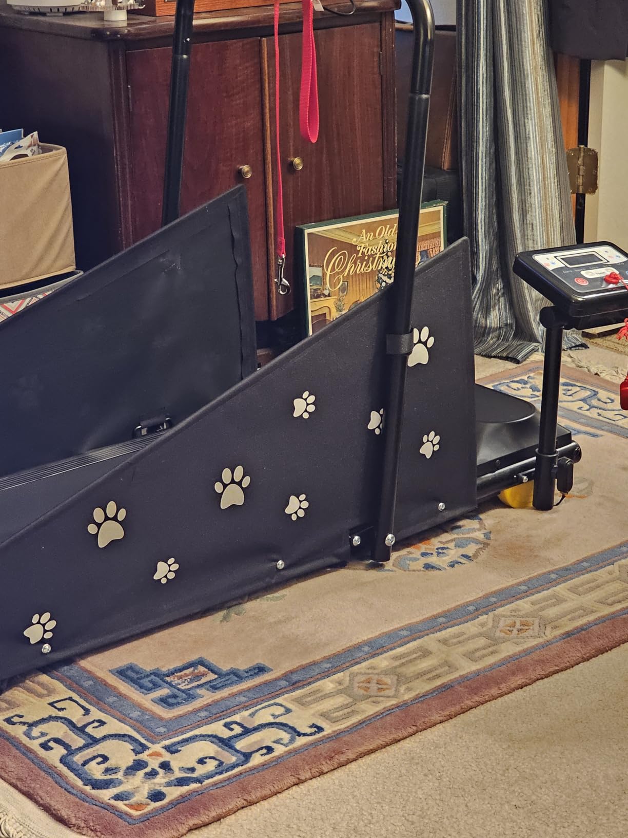 Petbobi Dog Treadmill for Small & Medium Dogs- Quiet Indoor Pet Exercise Machine with 360 Degree Rotatable Display, Remote Control & Wheels, Heavy-Duty 265 lbs Capacity for Fitness & Weight Management customer photo 1