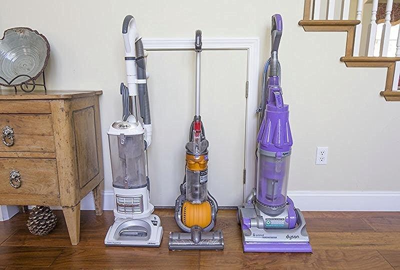Shark Upright Vacuum Cleaner | Navigator Lift-Away | Pet Hair, Carpet & Hard Floor Cleaning | Pet Power Brush, Dusting Brush & Crevice Tool | HEPA Filter | Swivel Steering | NV356E customer photo 1