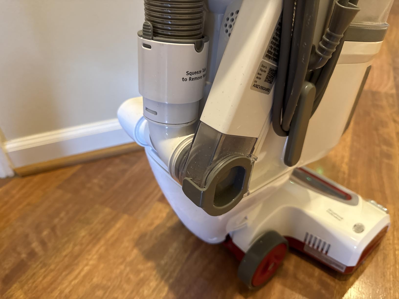 Shark Upright Vacuum Cleaner | Rotator Lift-Away | Pet Hair, Carpet & Hard Floor Cleaning | Dusting Brush, Upholstery & Crevice Tools | HEPA Filter | Swivel Steering | Headlights | NV501 customer photo 1