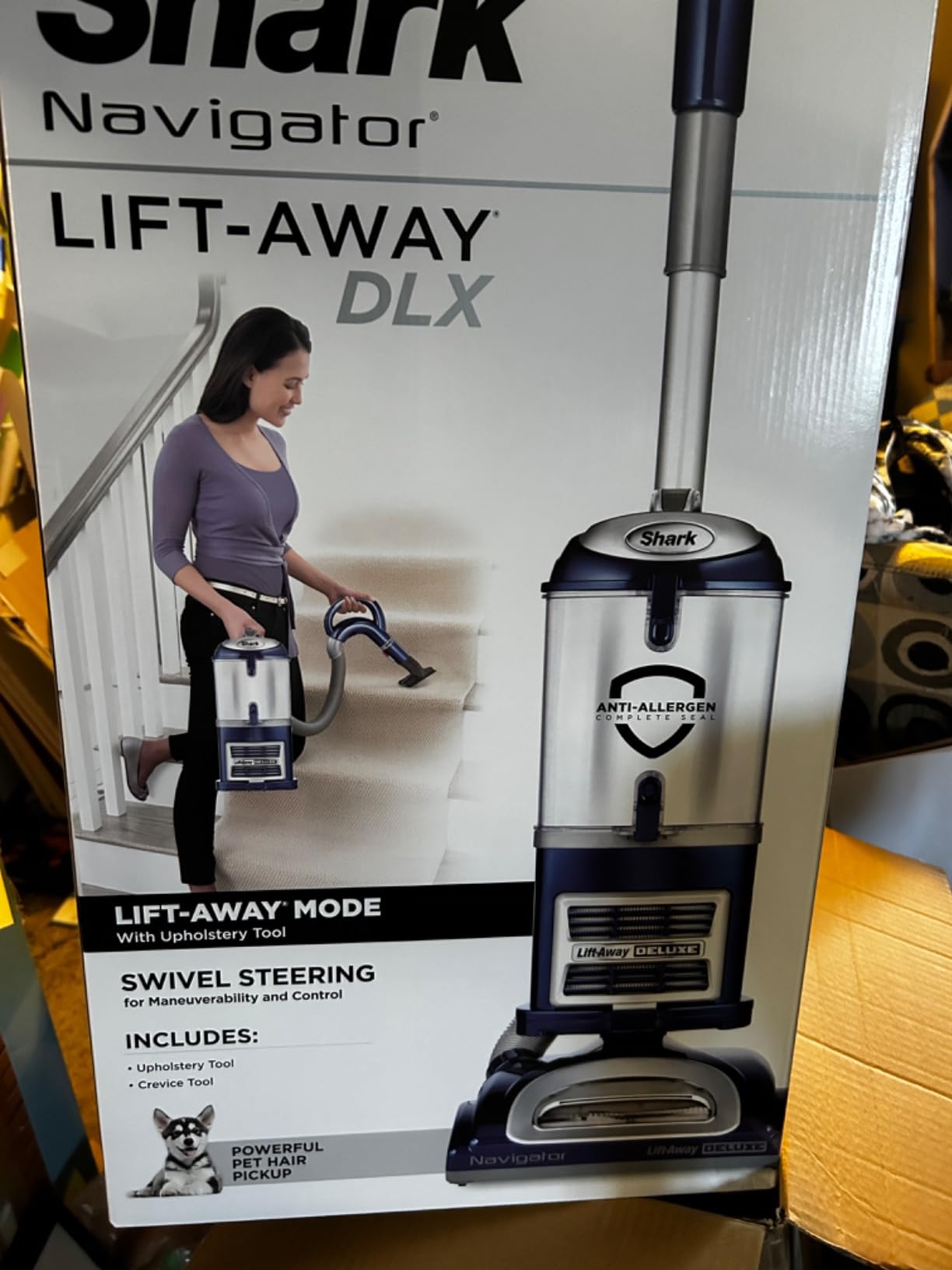 Shark Upright Vacuum Cleaner | Navigator Lift-Away Deluxe | Pet Hair, Carpet & Hard Floor Cleaning | Upholstery & Crevice Tool | HEPA Filter | Swivel Steering | Large Dust Cup Capacity | Blue | NV360 customer photo 2