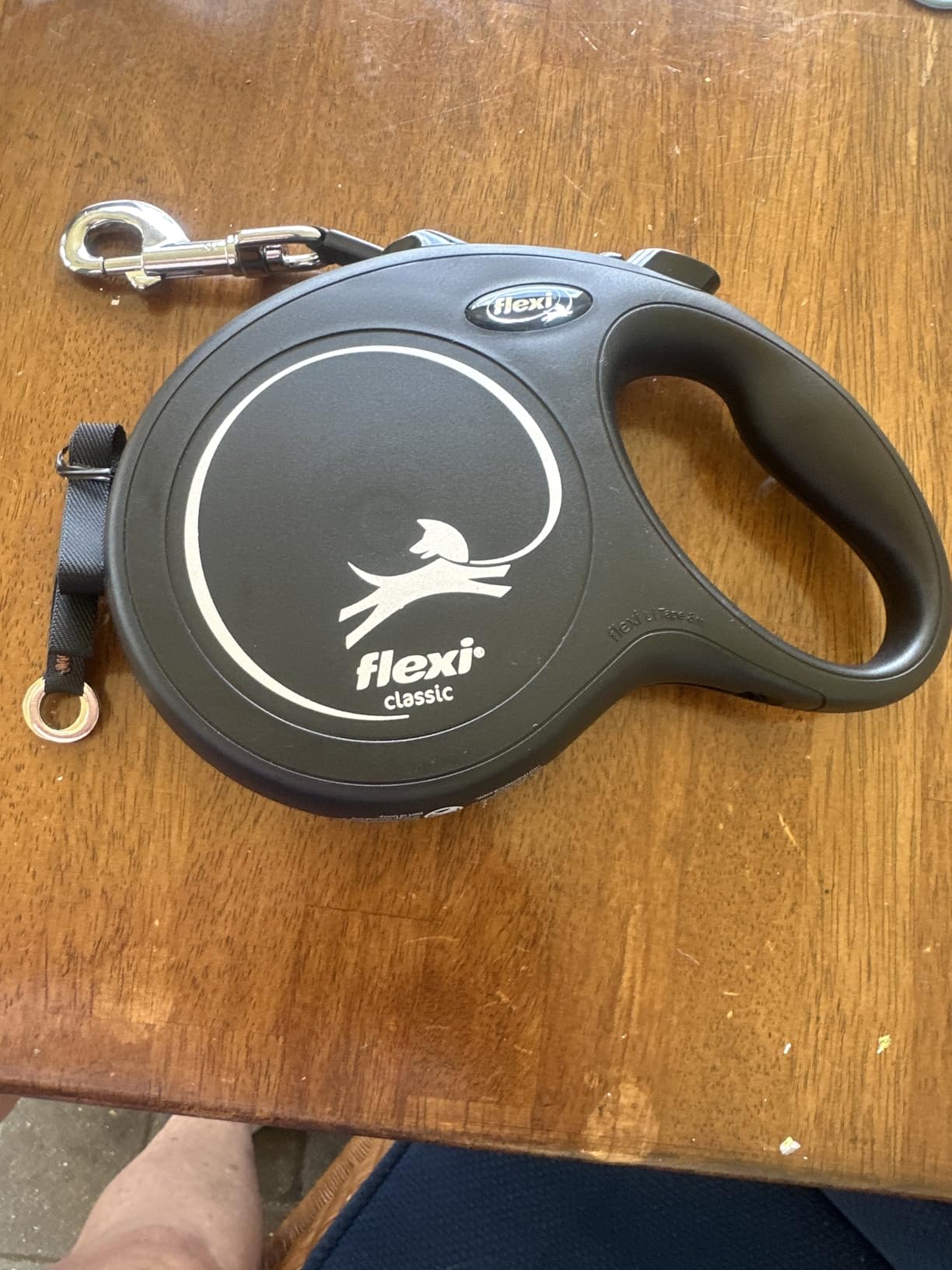 FLEXI New Classic Tape Retractable Dog Leash for Large Dogs Upto 110 lbs. - 26 ft., Black | Tangle Free Pet Walking Leash with One-Handed Brake, Pause, Lock | German Quality Product customer photo 2