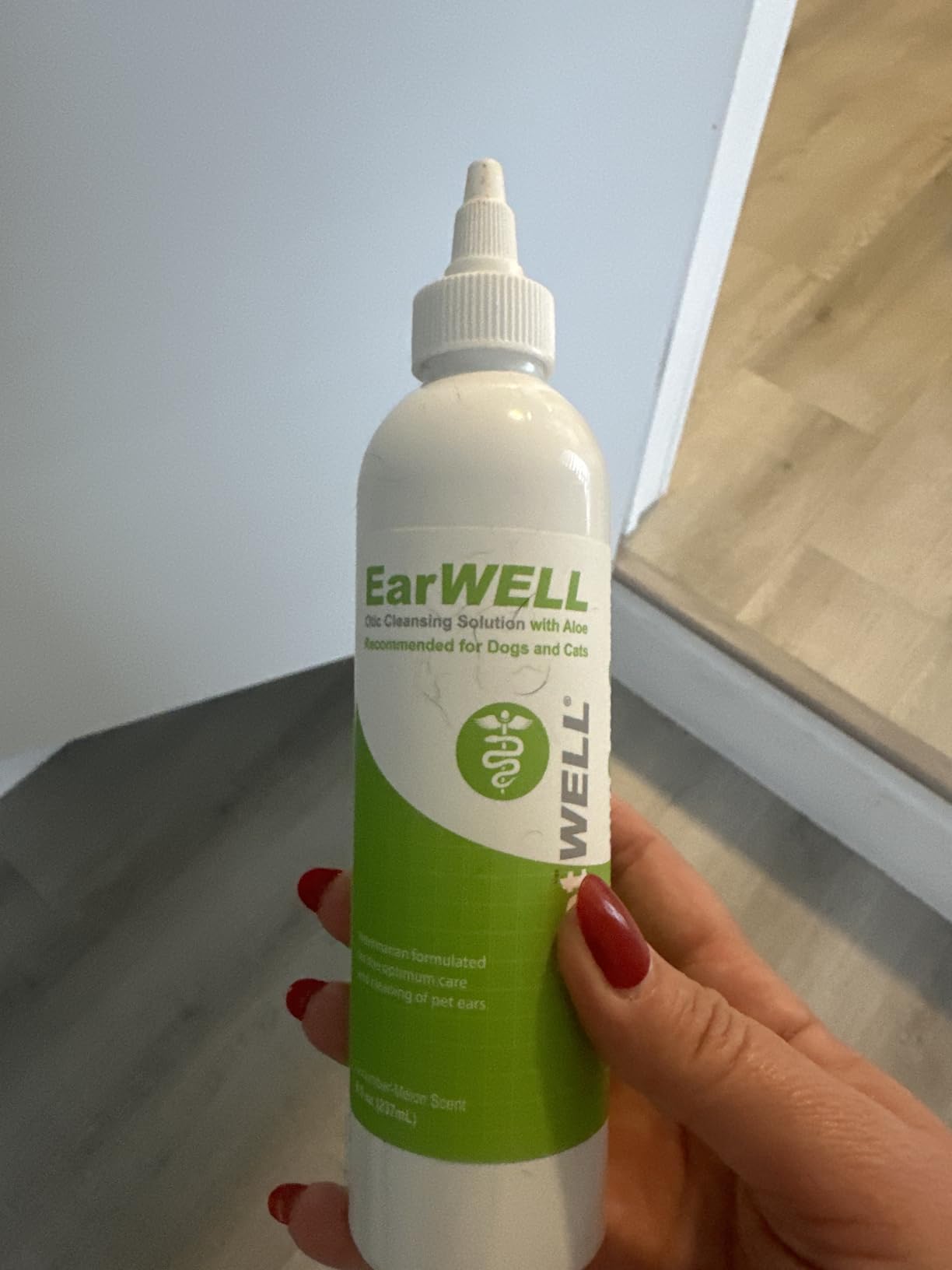 VetWELL Ear Cleaner for Dogs and Cats - Cucumber Melon - 8 oz | Otic Ear Solution for Pets to Help Manage Odor and Reduce Wax Build Up customer photo 2