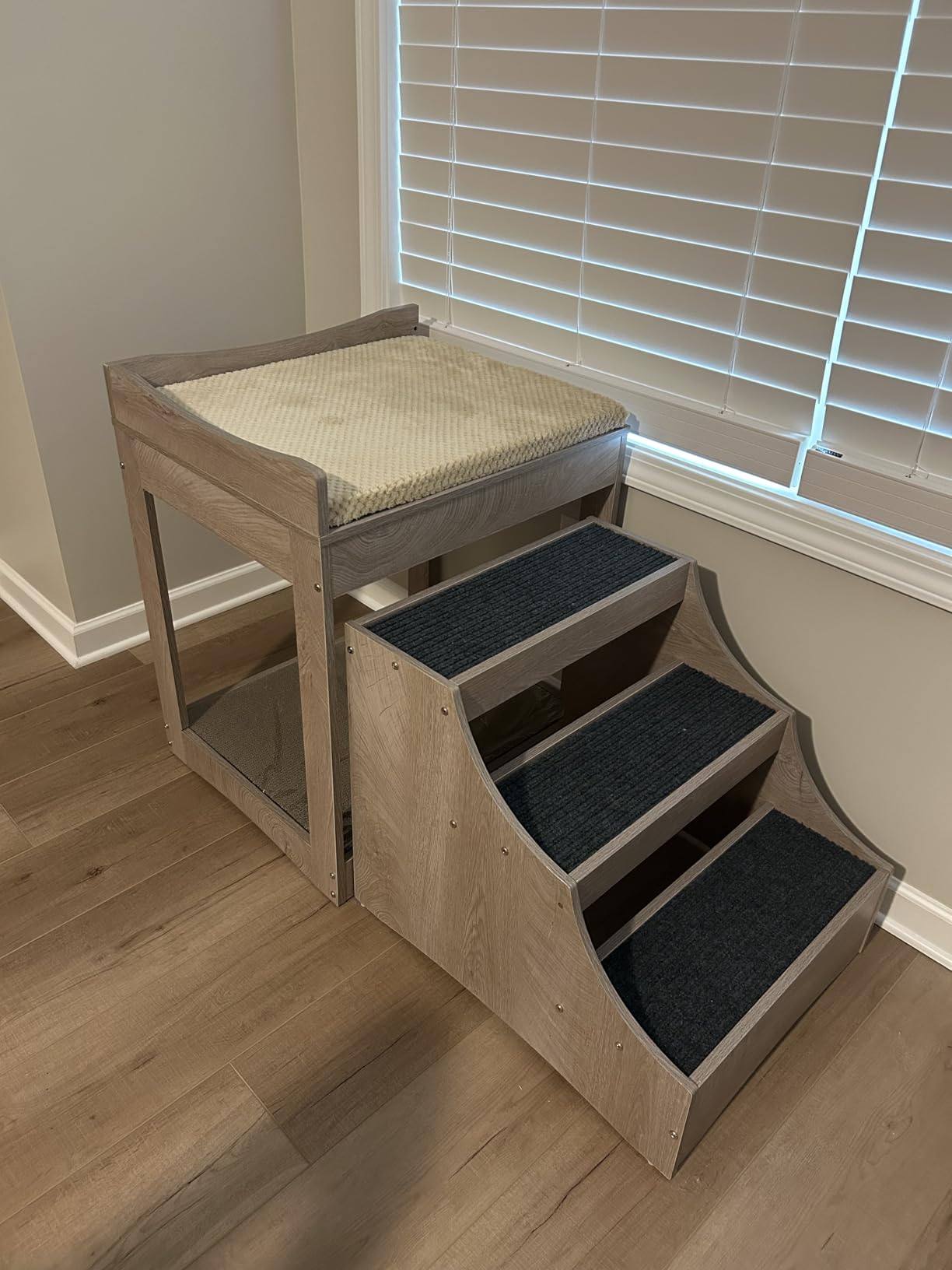 unipaws Pet Bunk Bed with Removable Step for Dogs and Cats, Multi-Level Bed Window Perch Seat Platform with Cushion and Cat Scratch Pad, Indoor Use customer photo 2