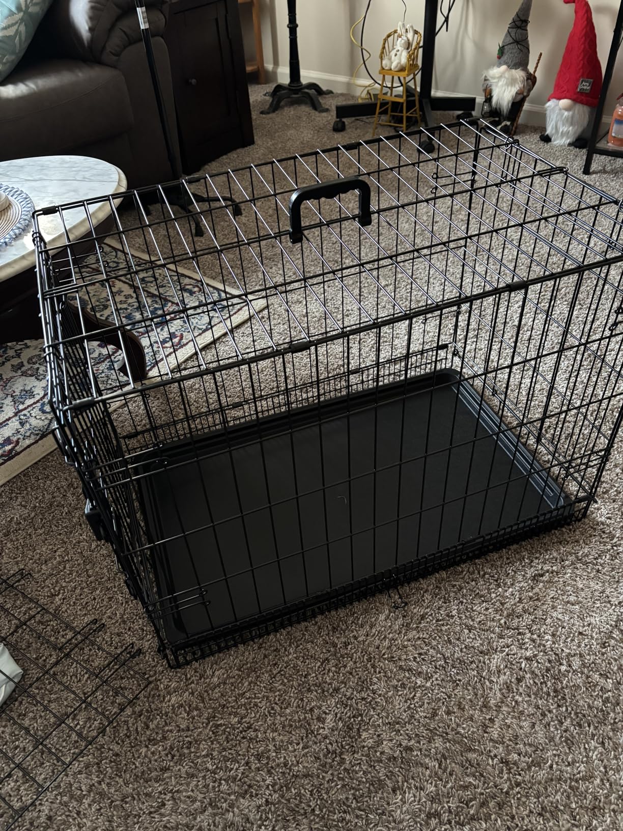 Amazon Basics Portable Foldable Metal Wire Dog Crate with Removable Tray, Divider Panel, 48 x 30 x 32.5 in, Black customer photo 2