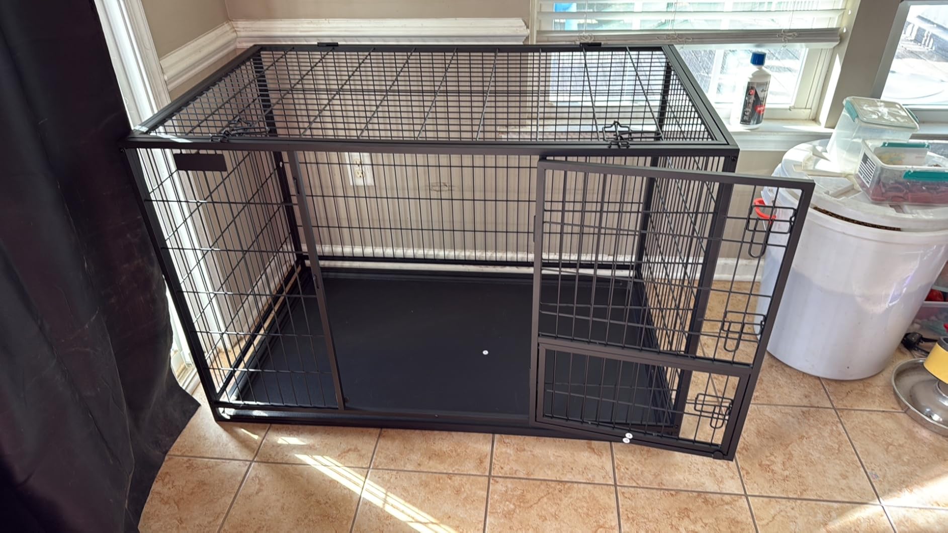 Feandrea 48 Inch Heavy Duty Dog Crate, Metal Escape Proof Dog Kennel with Double Doors and Convenient Feeding Door, Removable Tray, Easy to Clean, XXL Dog Crate for Large and Medium Dogs, Black customer photo 2