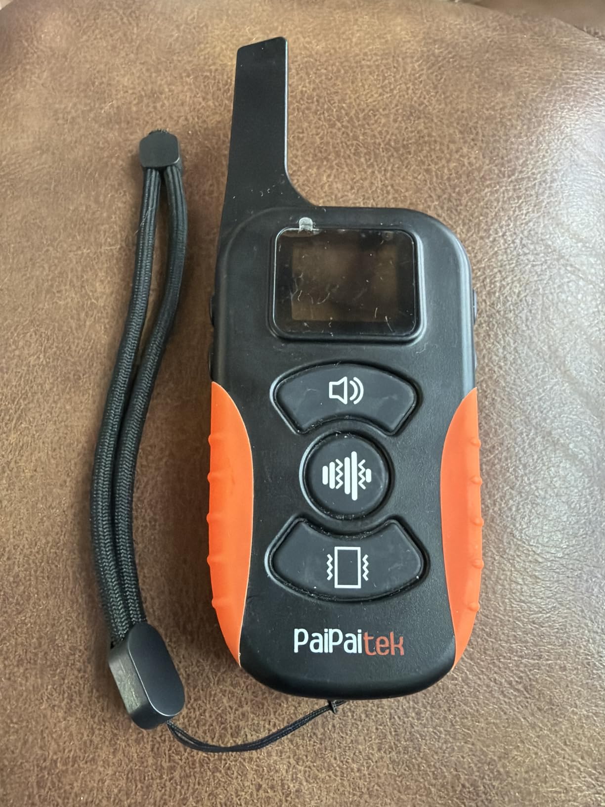 No Shock Dog Training Collar with Remote 3300ft Range, Strong Vibrating Dog Collar Beep and Vibrate Only, Waterproof & Rechargeable Vibration Collar for Small Medium Large Dogs - No Prongs customer photo 2
