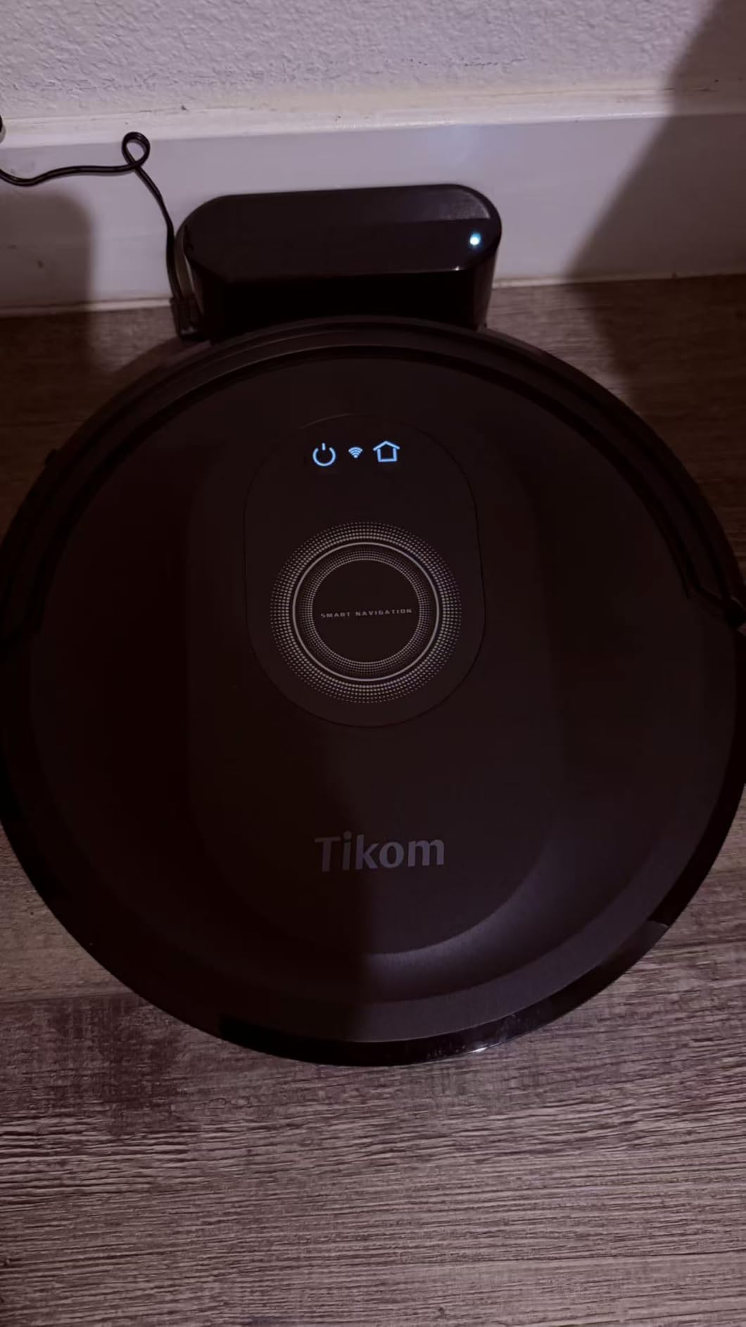Tikom Robot Vacuum and Mop Combo, 5000Pa Robotic Vacuum Cleaner, 150 Min Max, App & Remote Control, Ideal for Hard Floor, Carpet, Pet Hair, Self-Charge (G8000 Max) customer photo 1