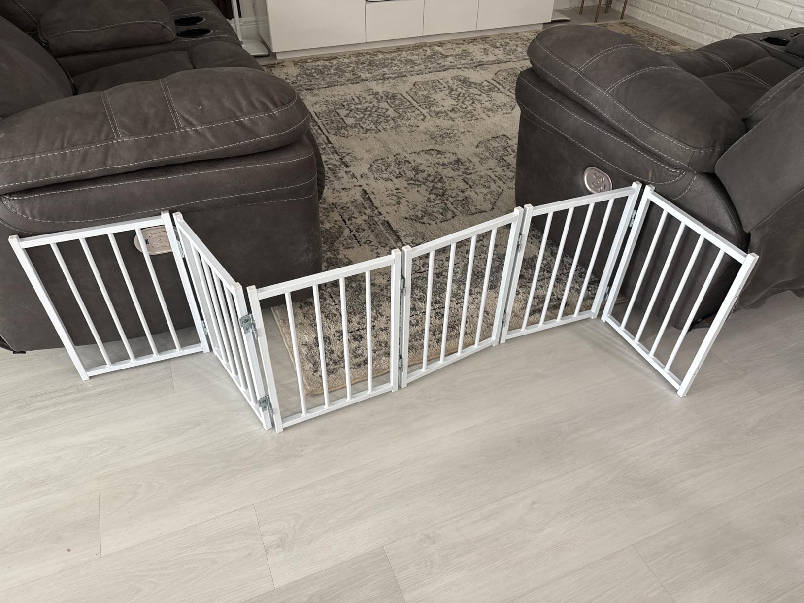 BFNN Free Standing Dog Gate, 16.5