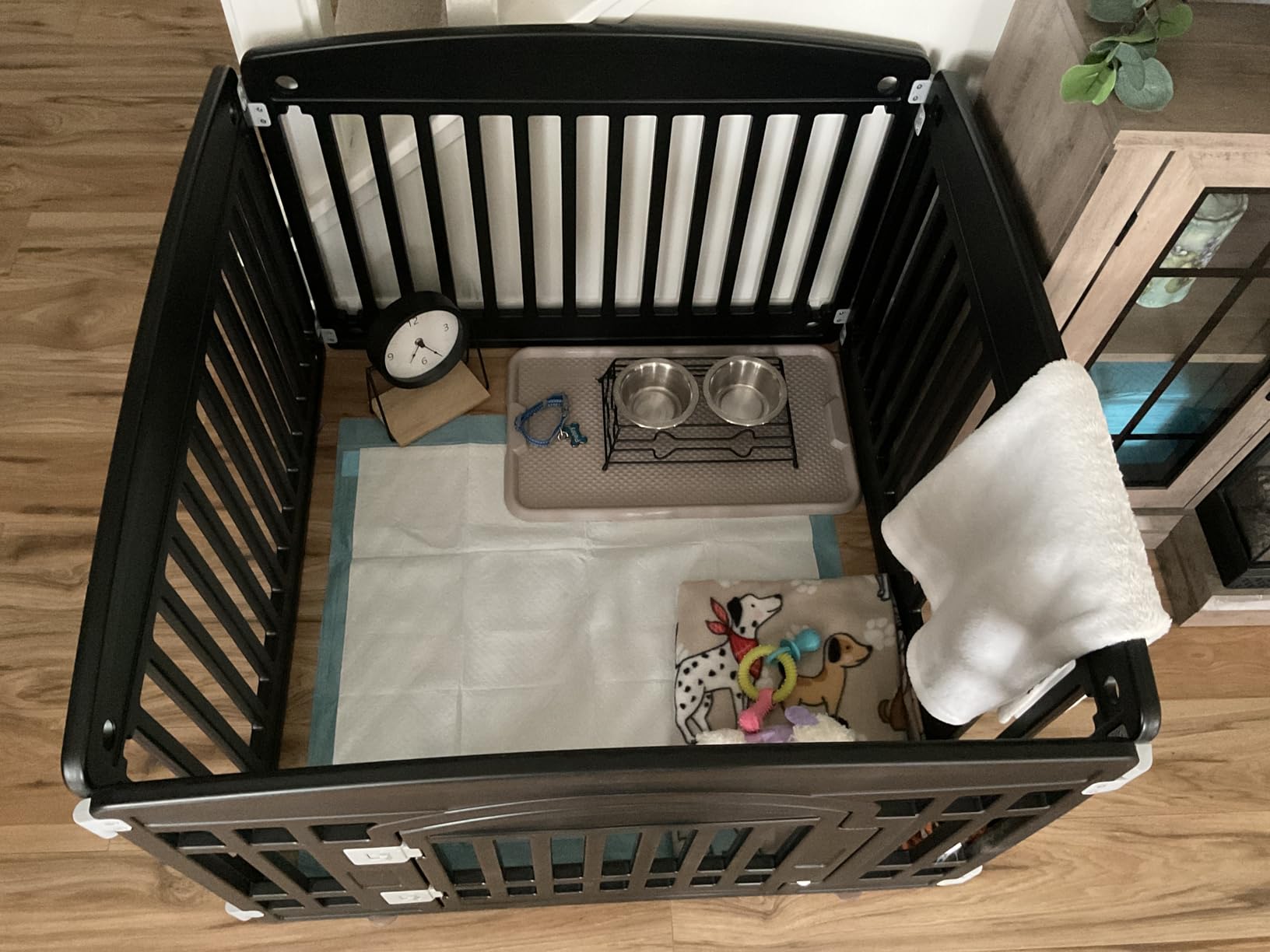 Sweetcrispy Plastic Dog Playpen, 4 Panel 24 inch Expandable and Durable Pet Fence for Small to Medium Dogs - Indoor and Outdoor Portable Puppy Playpen with Secure Locking Door - Black customer photo 2