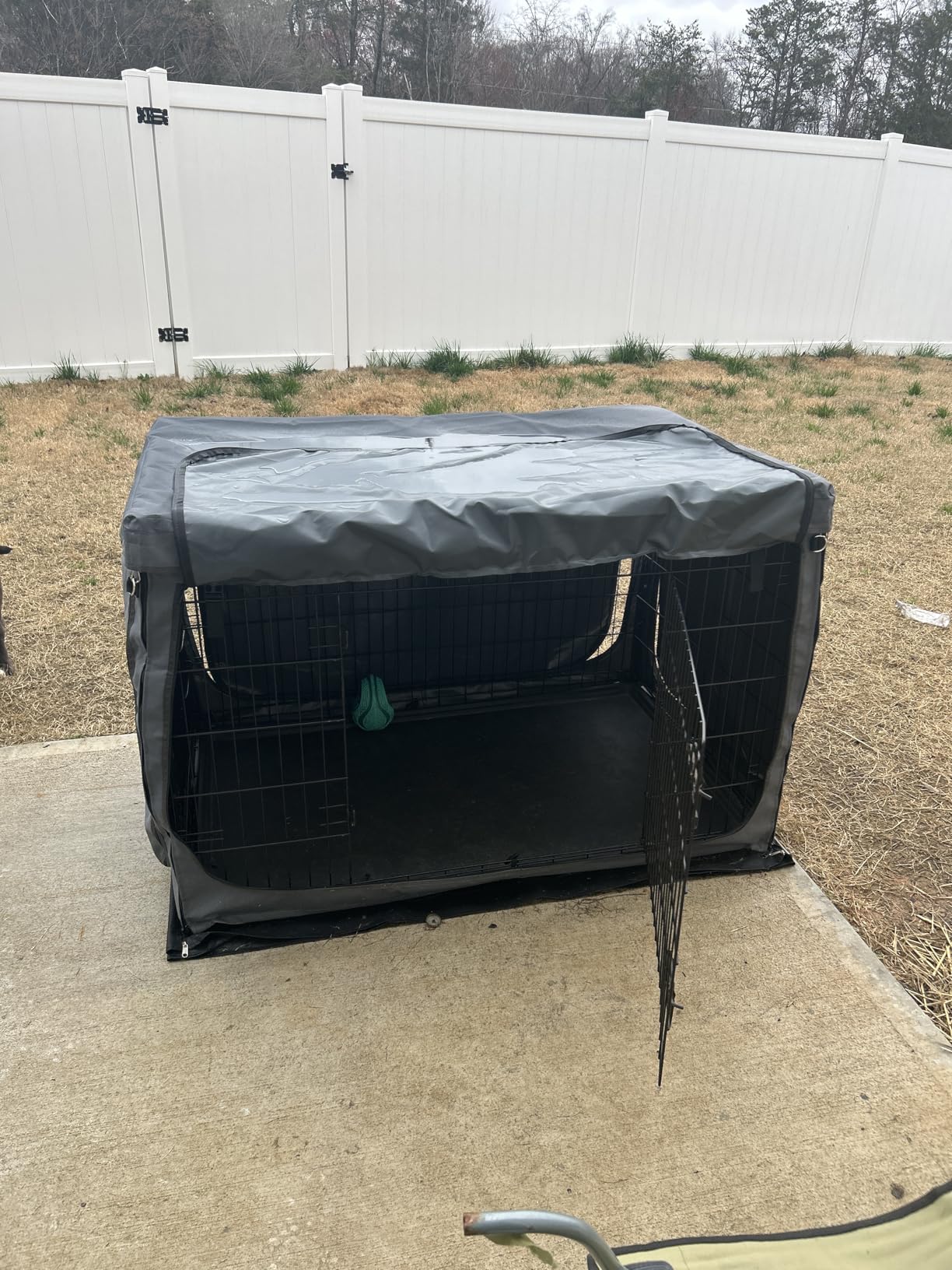 Dog Crate Cover, Heavy Duty 1680D Waterproof Oxford Cloth with Breathable Mesh & Detachable Sunshade, Universal Fit for Wire Crates, All-Weather Indoor Outdoor Use customer photo 1