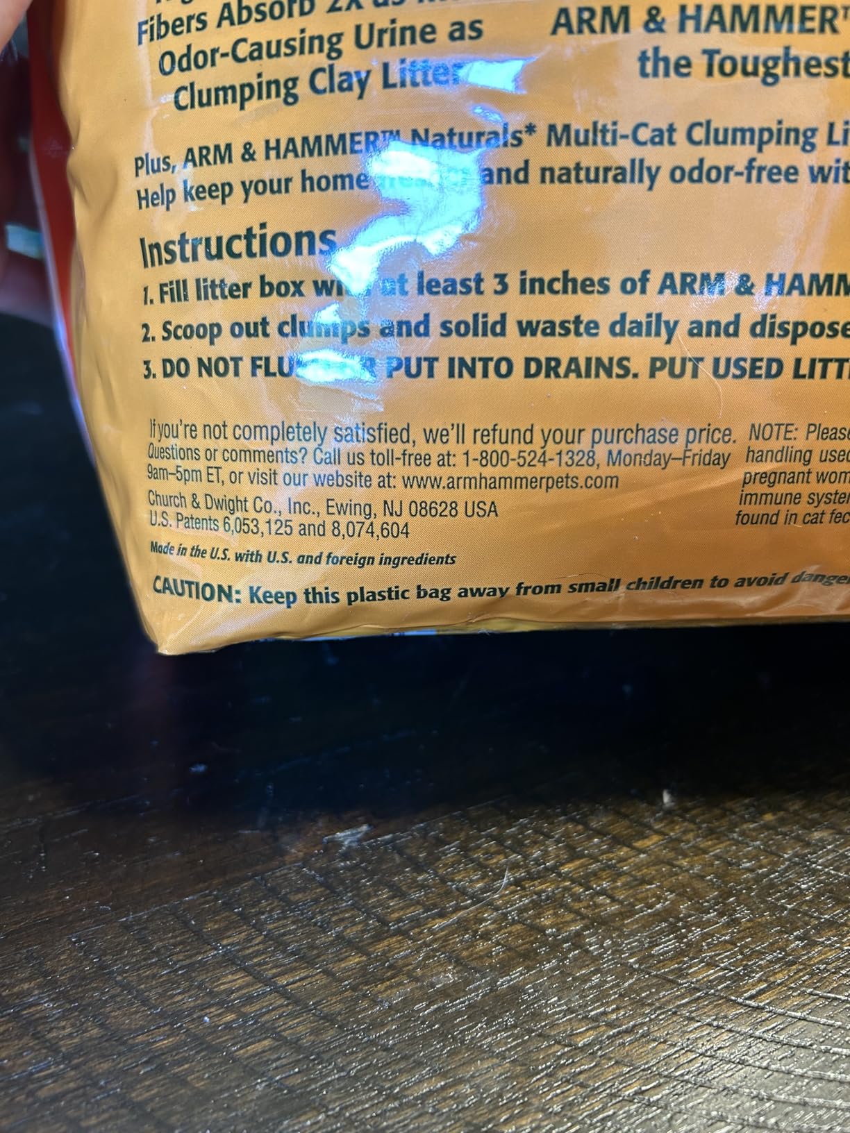 ARM & HAMMER Naturals Clumping Cat Litter, Odor Control, Multi Cat Litter, 18 lb. Bag customer photo 1