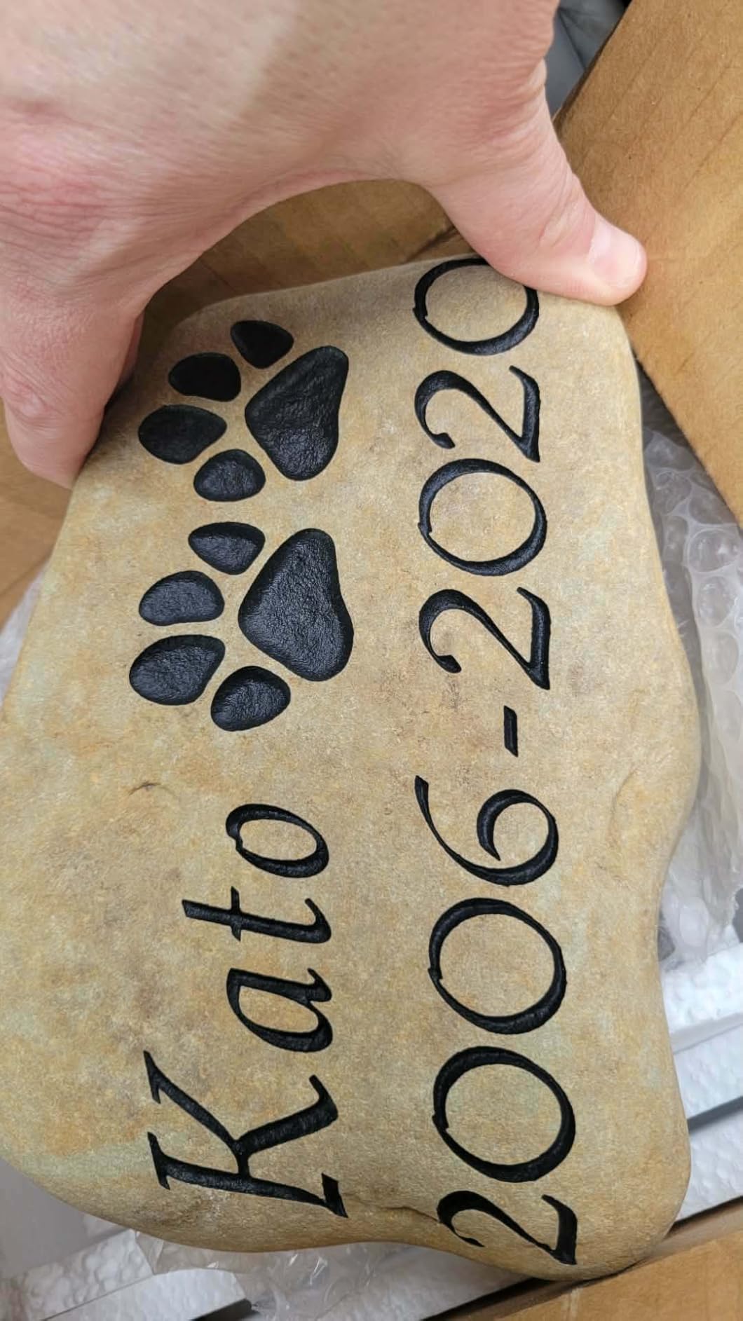 Upstate Stone Works Personalized Dog Pet Memorial River Stone | Custom Engraved Natural Stone | Outdoor Garden or Grave Marker | 8-10