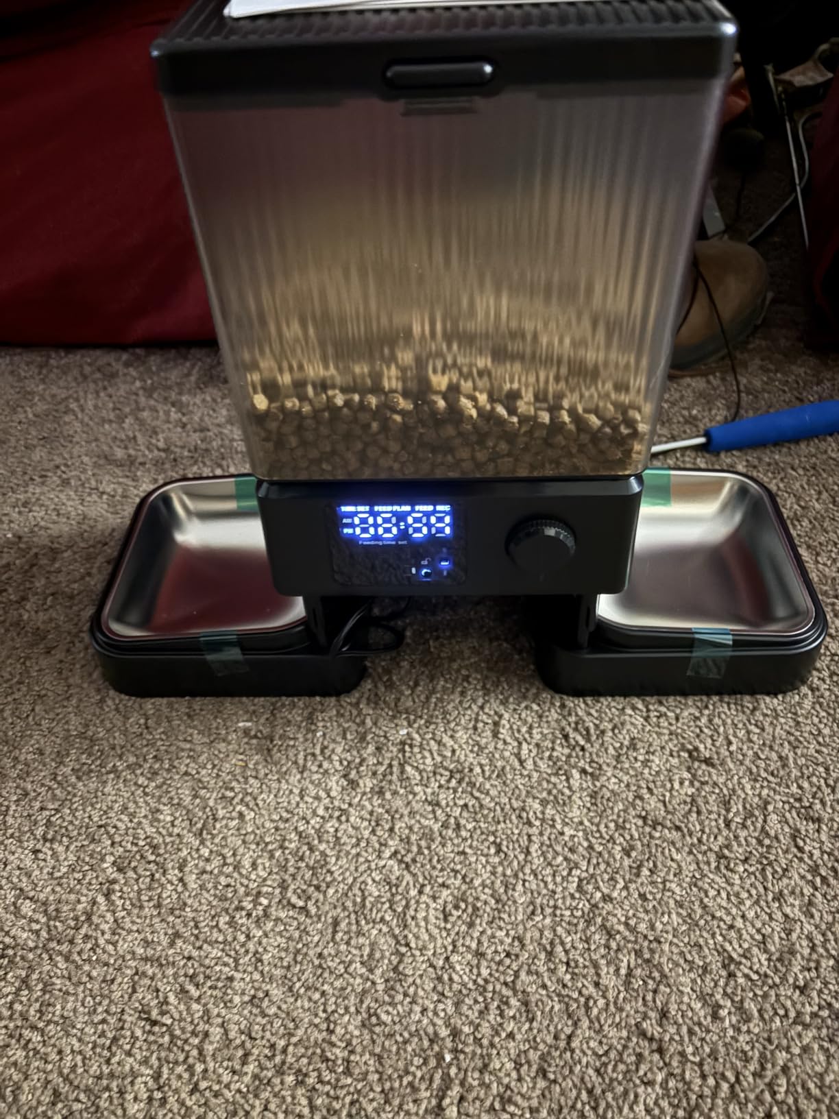 oneisall Automatic Cat Feeder for 2 Cats, 20 Cups/5L Automatic Cat Food Dispenser for Small Pets Indoor, Timed Cat Feeder for Dry Food | Prevent Fighting, Precise Portion, Balanced Dispense, Non-Slip & Stable, Voice Recorder, Stainless Steel Bowls customer photo 1