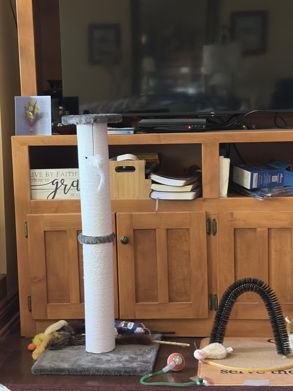 Cat Scratching Post 34 Inches Heavy Duty and Thicker Cat Scratching Post Cotton Rope with Hanging Ball and Mice Scratching Post for Indoor Cats and Adult (Grey) customer photo 2