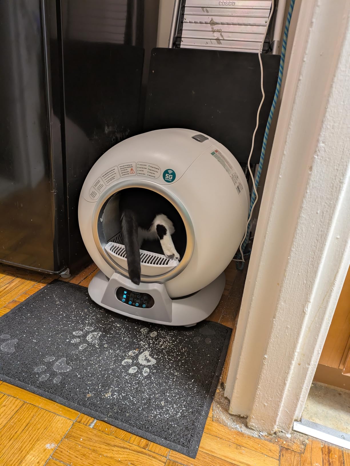 Petcove PurrTek Automatic Litter Box Self Cleaning 5GHz Wi-Fi, Odor Control, Quiet Operation with App Sealed Waste Bin, Advanced Safety Sensors, Auto Smart Self Cleaning Cat Litter Box for Multiple Cats customer photo 2