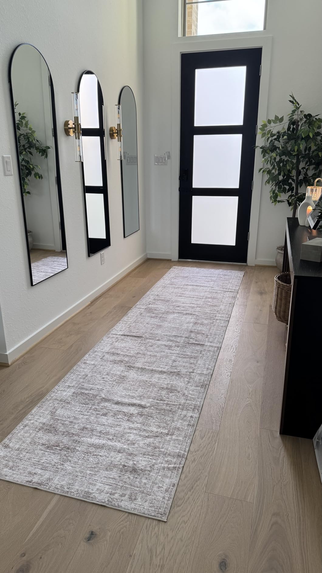 Soalmost Washable Area Rug 8x10, Large Soft Rugs for Living Room Vintage Beige Carpet 8x10 Area Rugs for Bedroom Dining Room Non-Slip Stain Resistant Under Table Rug customer photo 2