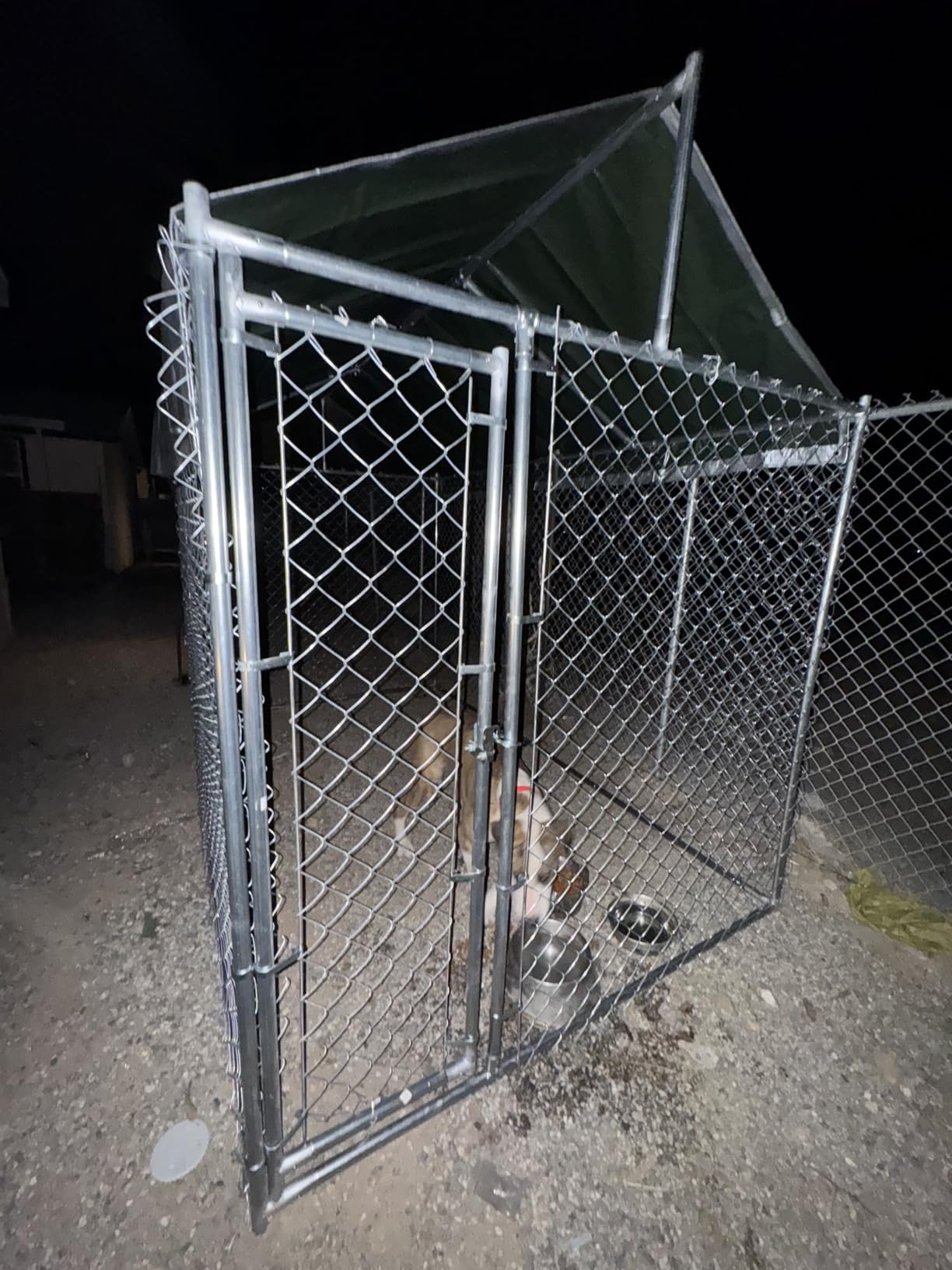 Large Dog Kennel Outdoor, Outside Dog Run Enclosure Heavy Duty Galvanized Steel Chain Link Metal Dog Pen House with Lockable Door and Water-resistant Roof, for Medium and Large Dogs (6.76'x6.76'x5.65') customer photo 1