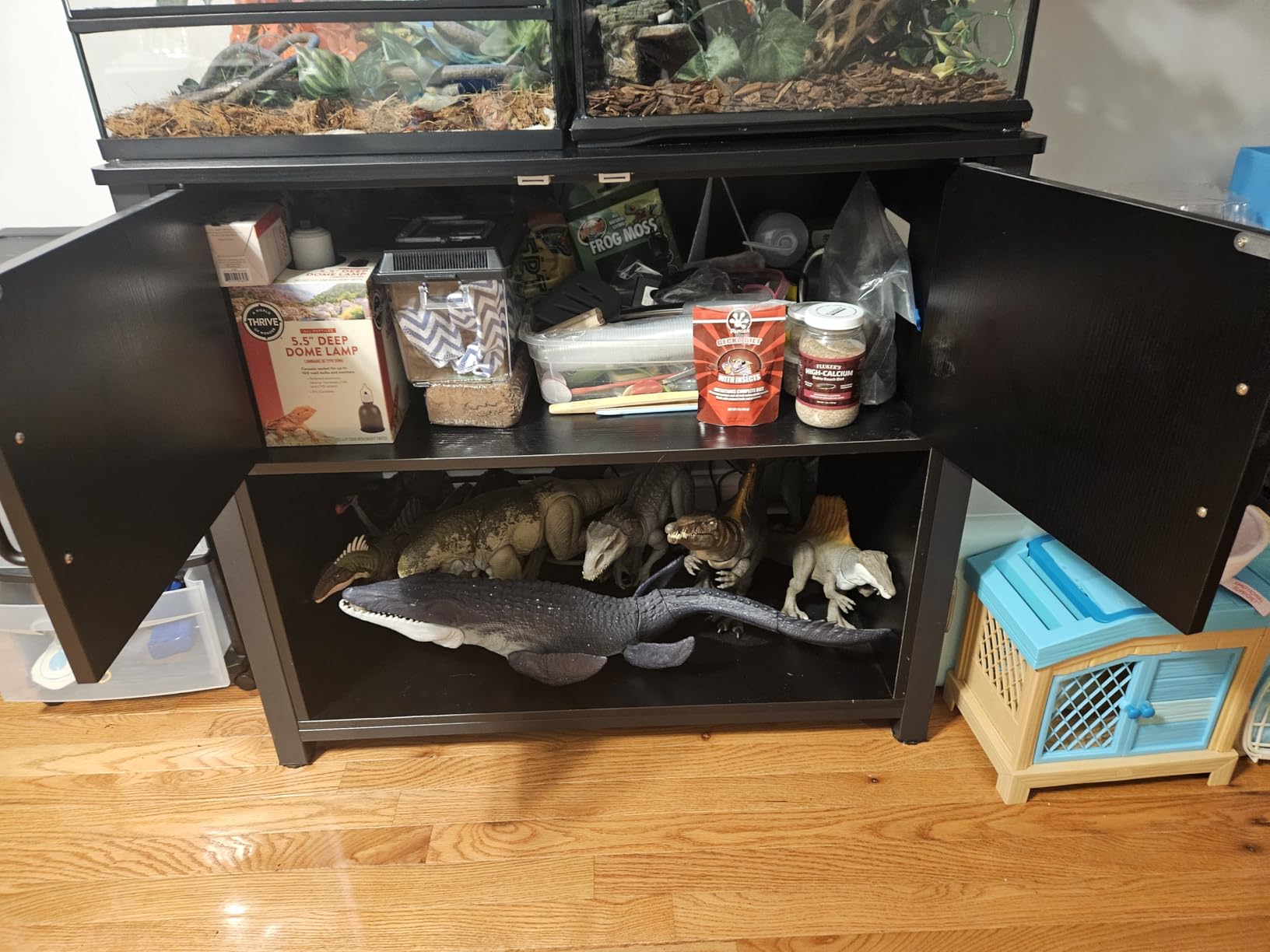 BEURUKU 55-75 Gallon Fish Tank Stand with Cabinet, Aquarium Stand for Fish Tank Accessories Storage, Heavy Duty Metal Terrarium Stand, 52