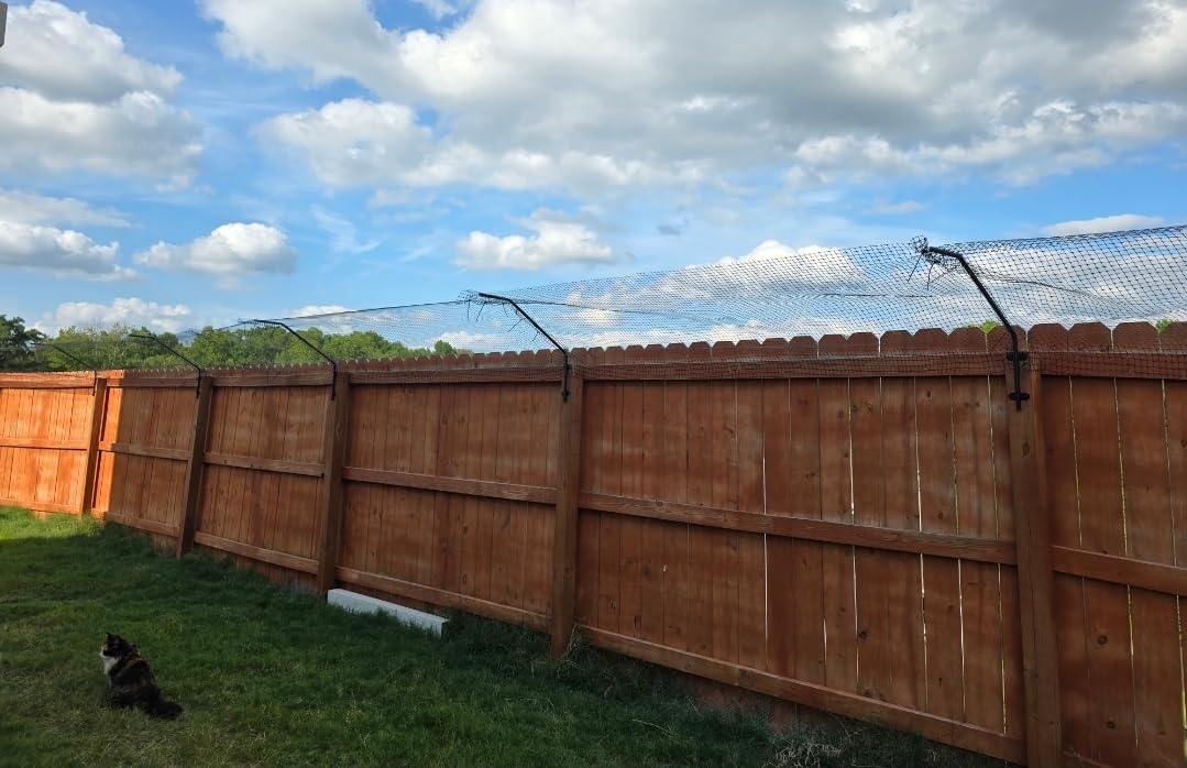 Cat Fence Outdoor Barrier - Top of Fence Height Extender Solution for Pets - Wall Topper - Invisible Solution for Small Dogs - Cat proofing Fence Extension - Catio (10m / 33ft) customer photo 1