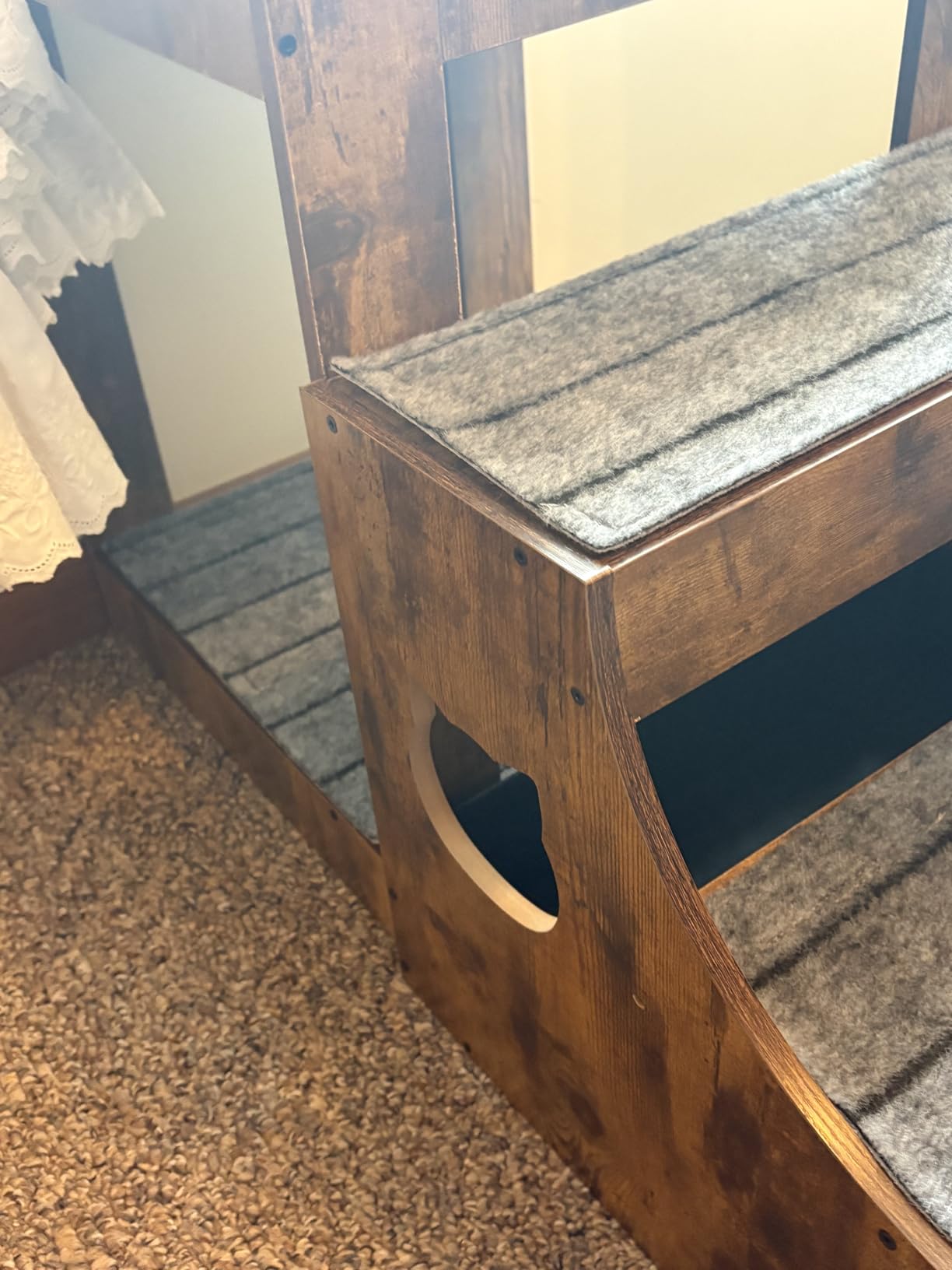 VEVOR Pet Bunk Bed with Removable Stairs, Dog/Cat Window Perch with Storage, Multi-Level Bed Window Perch Dog Bedside Sleeper Couch, Small Pet Seat Platform, Indoor Use (Rustic Brown) customer photo 2