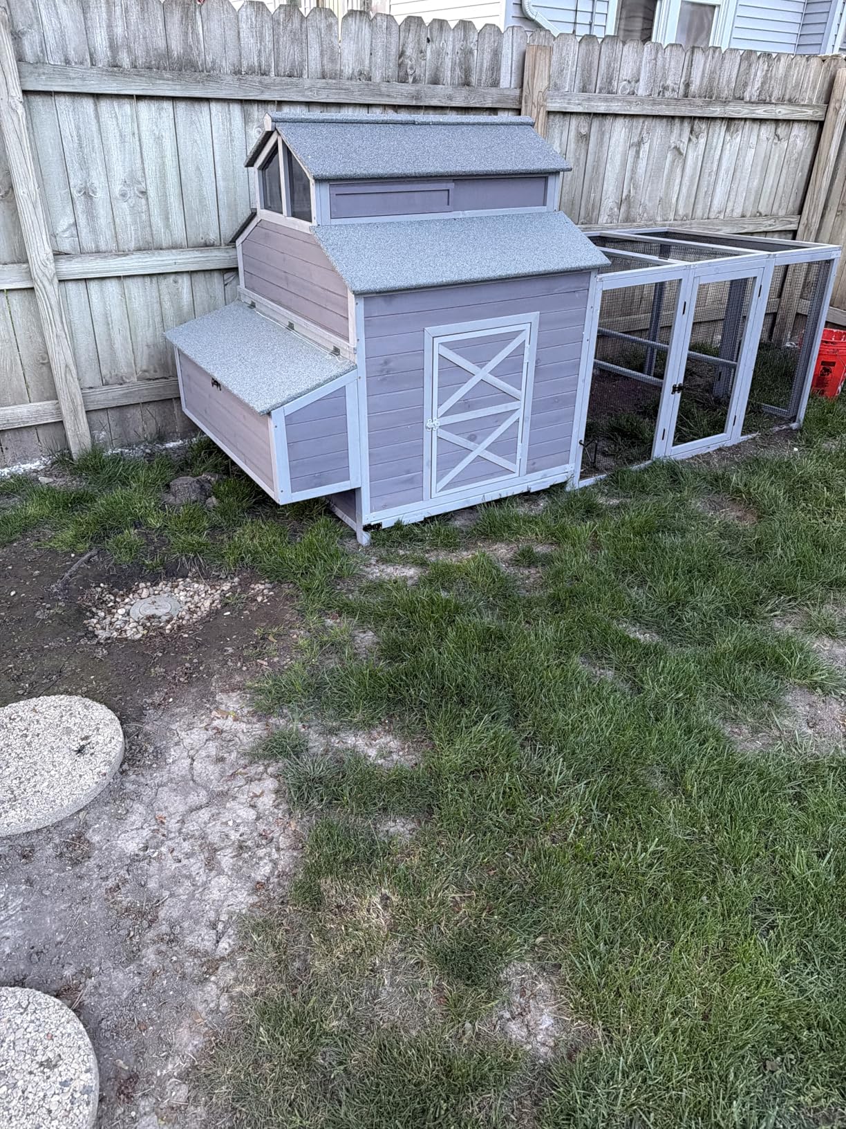 GUTINNEEN Chicken Coop Large Hen House for 8-10 Chickens Wooden Poultry Cage with Run and Nesting Box 115in customer photo 2