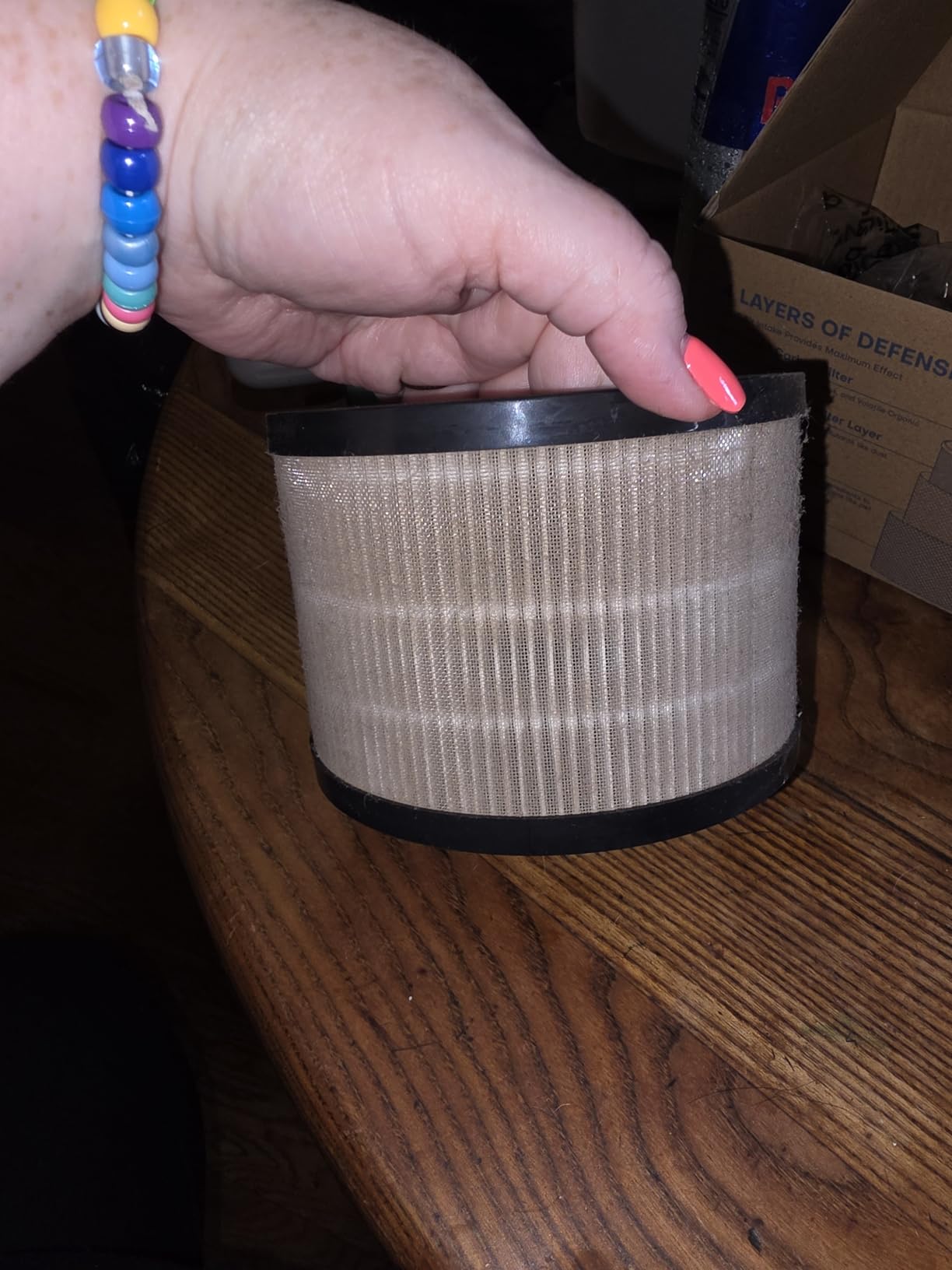 VOOPNU Air Purifiers for Home, High Efficiency Filter Up to 1076 Ft², White customer photo 2