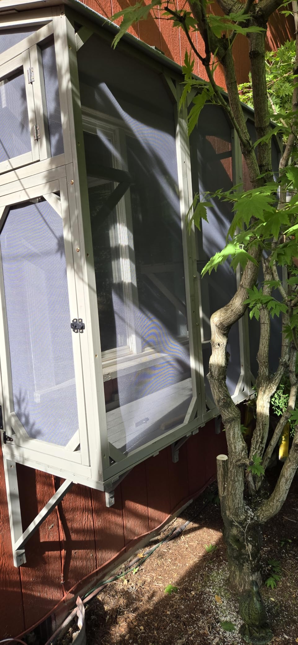 ketive Cat Catio, Expandable Window Box Enclosure for Multiple Indoor Cats, Comfortable Wooden Small Pet Perch House, All-Weather Use, Keep Bugs Insects Out, with 4 Platforms and 3 Doors customer photo 1
