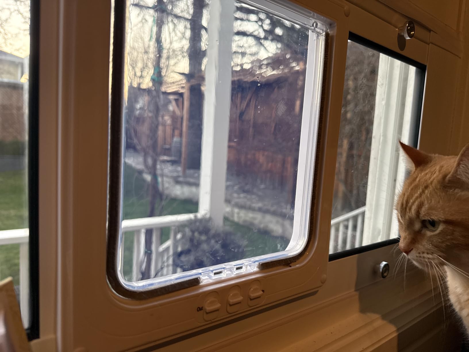 Cat Door for Window, Quick Installation Adjustable Width of 27