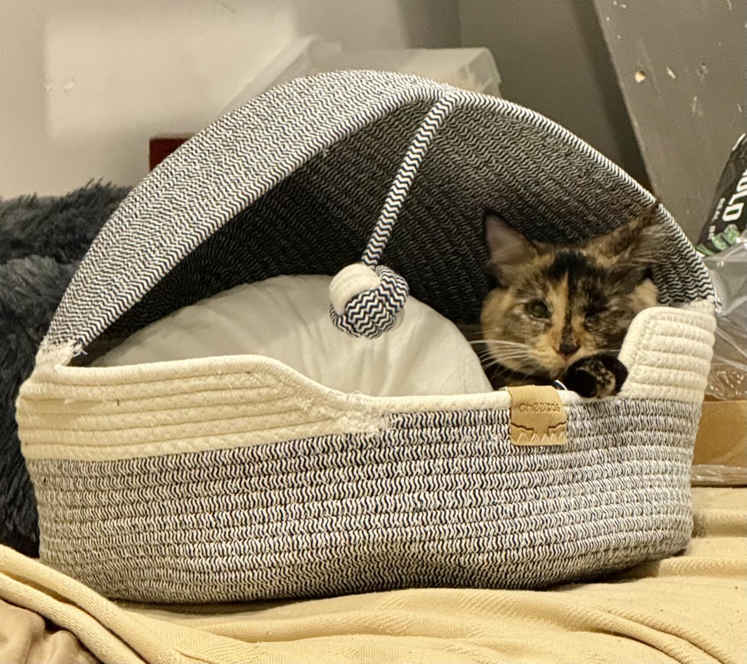 CHEERPALS Cat Basket Bed with Washable Cushion and Ball Rope Cotton, Covered Pet Bed for Indoor Cats Cave Bed Hooded, Stimulicat Cat Bed Handwoven Breathable, All Season Universal(White) customer photo 1