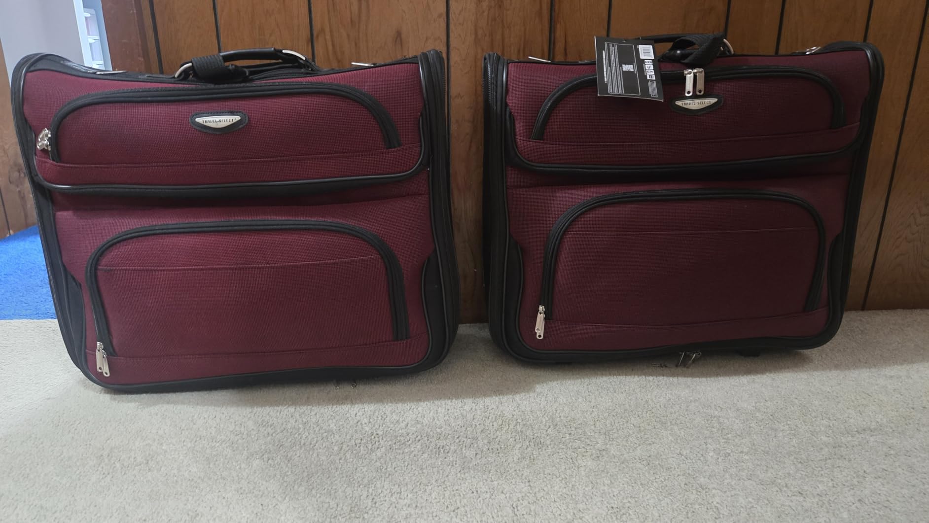 Travel Select Amsterdam Business Rolling Garment Bag, Softside Expandable Rolling 2-Wheeled Suit Carrier, Gray, One Size customer photo 1
