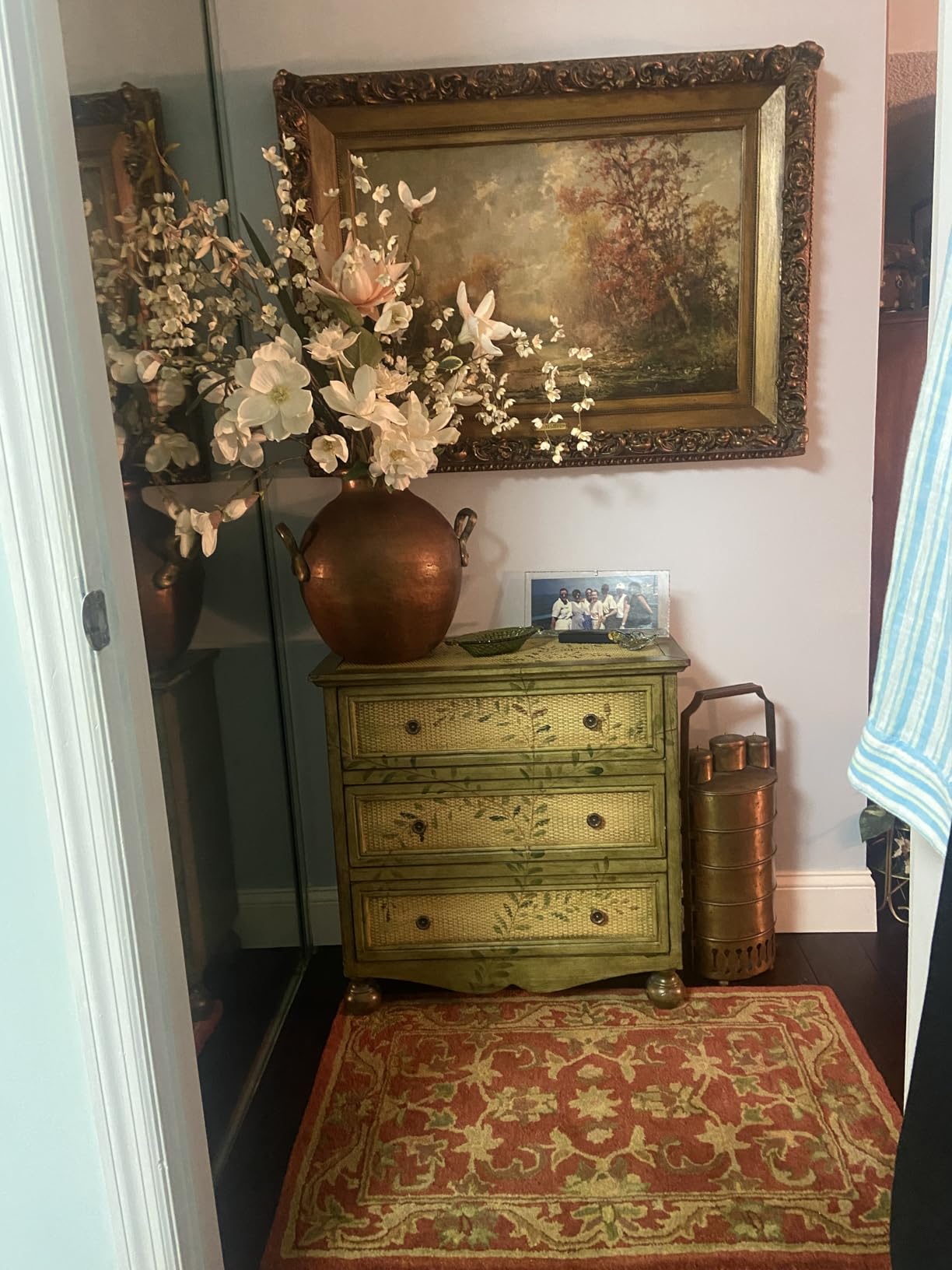 SAFAVIEH Antiquity Collection Area Rug - 5' x 8', Red, Handmade Traditional Oriental Wool (AT52E) customer photo 1