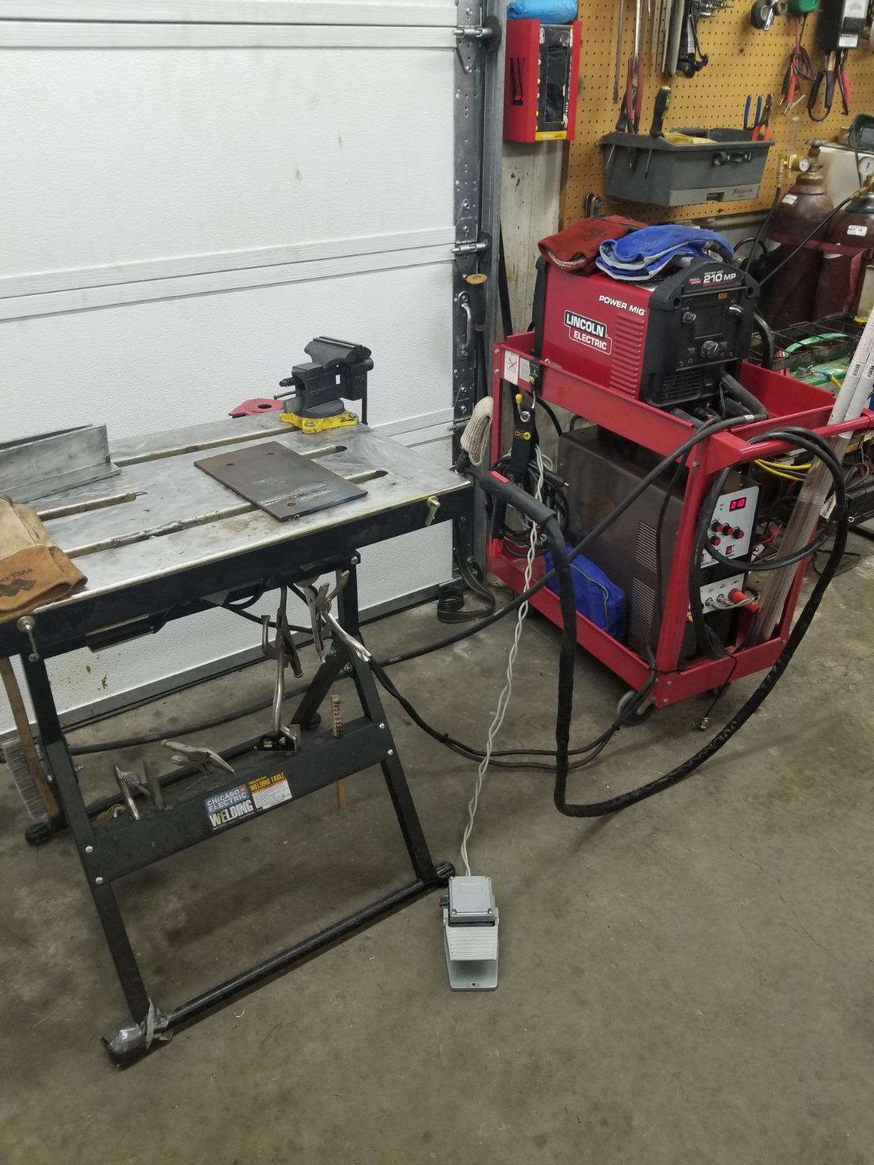 LOTOS TIG200ACDC 200A AC/DC Aluminum Tig Welder with DC Stick/Arc Welder, Square Wave Inverter with Foot Pedal and Argon Regulator 110/220V Dual Voltage customer photo 1
