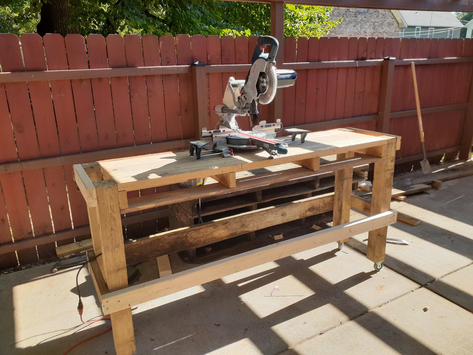 8-1/2 Inch Single Bevel Sliding Compound Miter Saw CM8S, Blue customer photo 1
