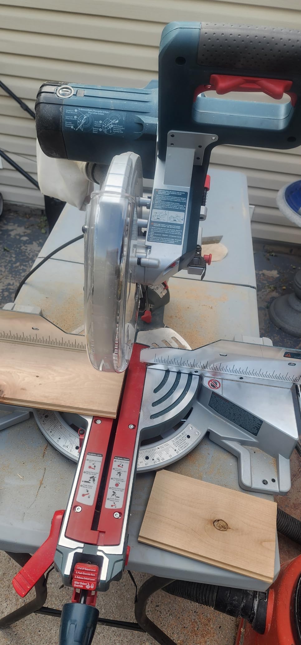 CM10GD Compact Miter Saw - 15 Amp Corded 10 Inch Dual-Bevel Sliding Glide Miter Saw with 60-Tooth Carbide Saw Blade customer photo 2