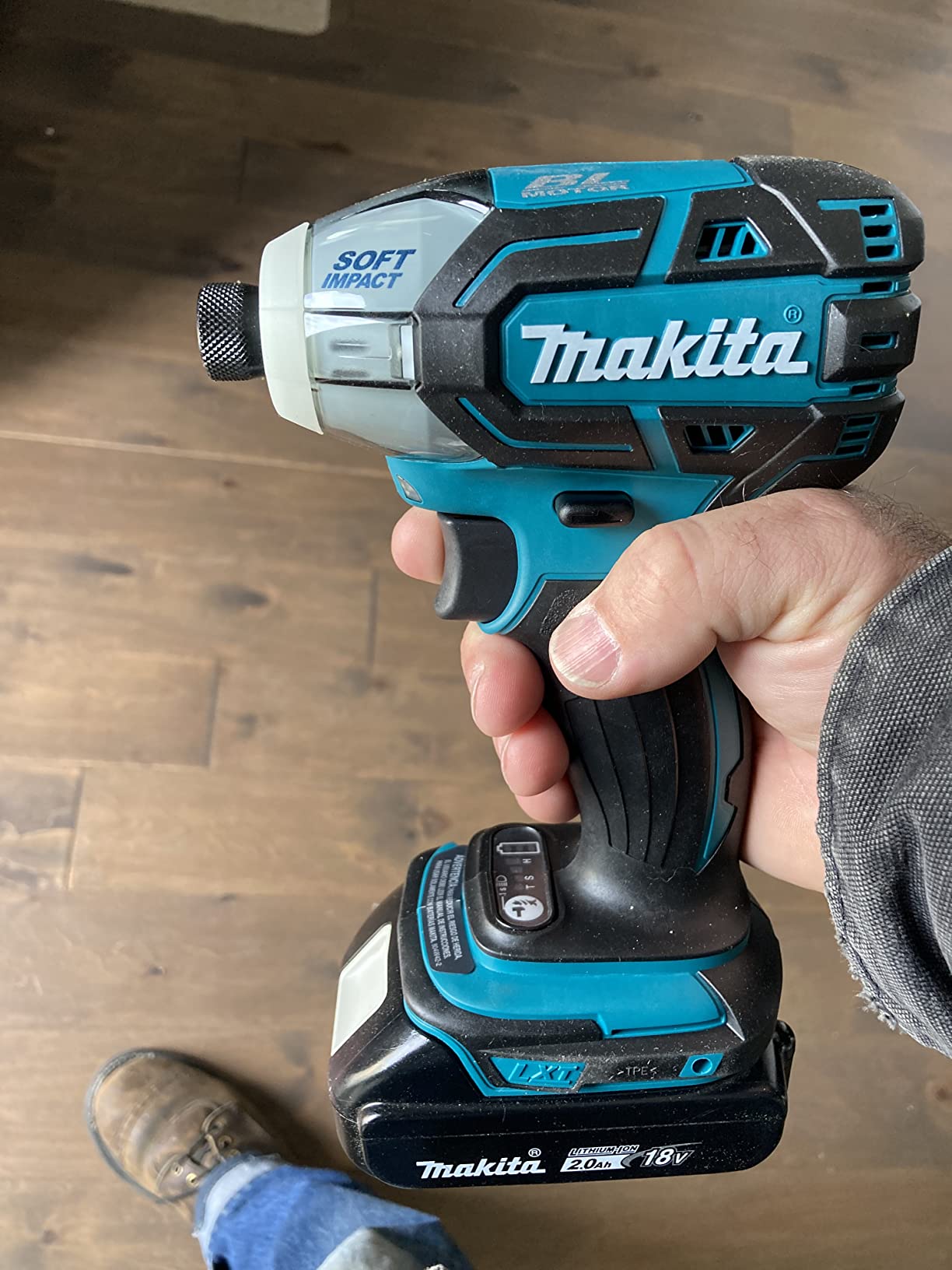 Makita XST01Z 18V LXT Lithium-Ion Brushless Cordless Oil-Impulse 3-Speed Impact Driver, Tool Only customer photo 1