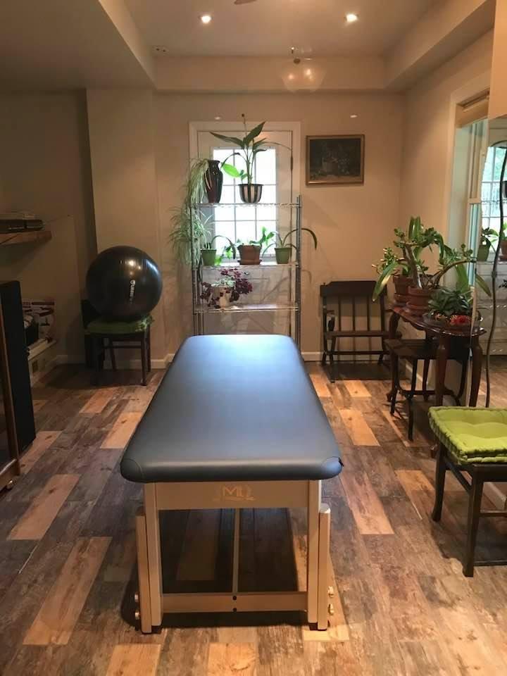 MT Harvey Treatment Stationary Massage Table for Clinic,Massage and Acupuncture Royal Blue customer photo 1