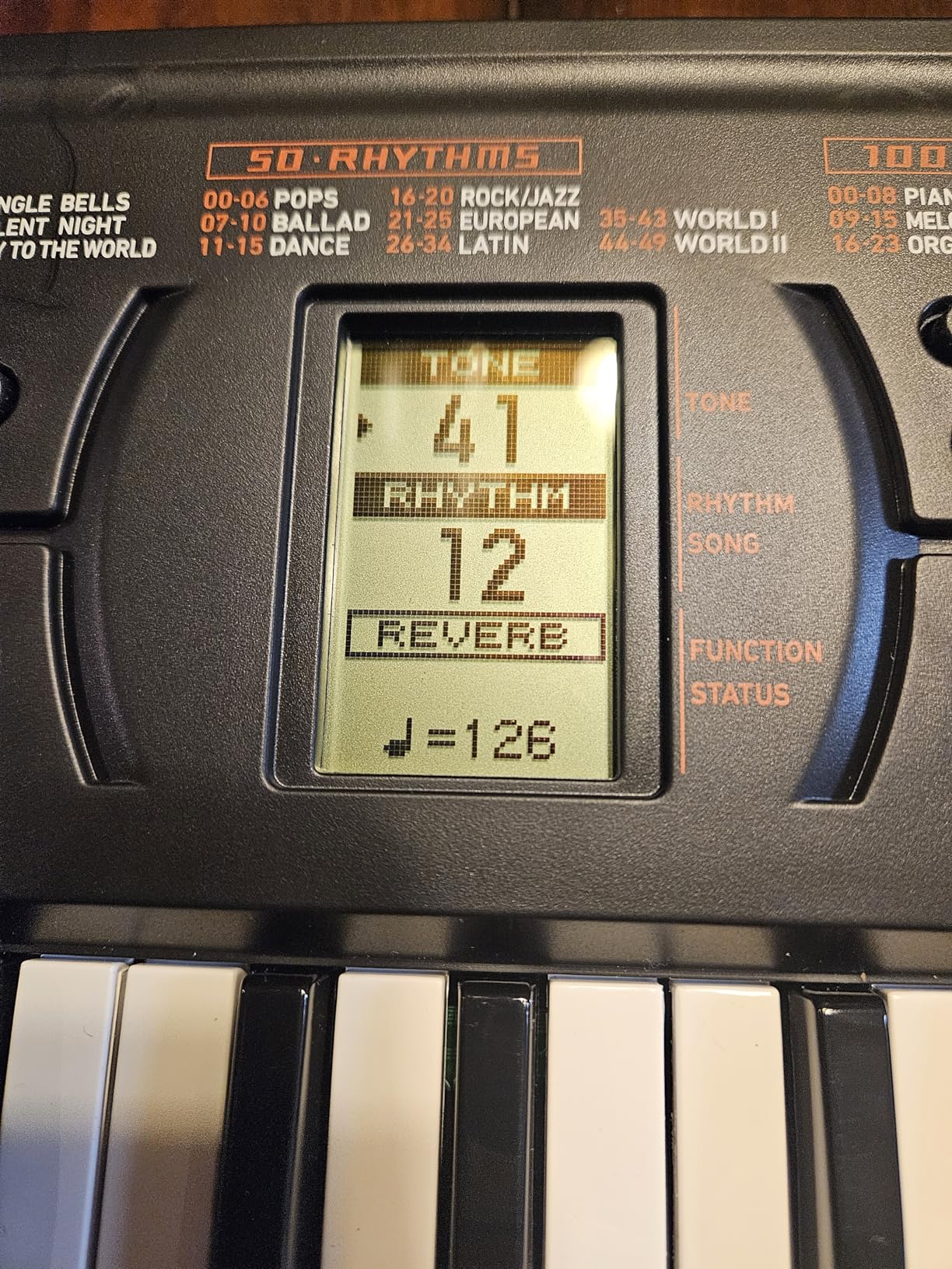 Casiotone SA-81 - Compact Keyboard with 100 Tones & 50 Rhythms | Fun for Beginners | Great for Music Practice and Learning | 44 Mini Keys, 100 Built-in Tones, 32-Note Polyphony customer photo 2