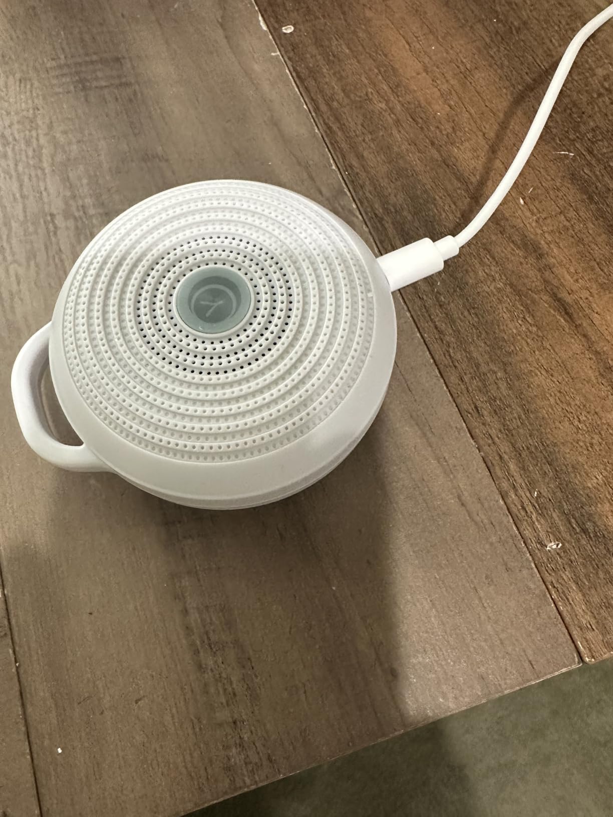 Yogasleep Rohm Portable White Noise Sound Machine, 3 Soothing Natural Sounds with Volume Control, Sleep Therapy For Adults, Kids & Baby, Noise Cancelling for Office Privacy & Meditation, Registry Gift customer photo 1