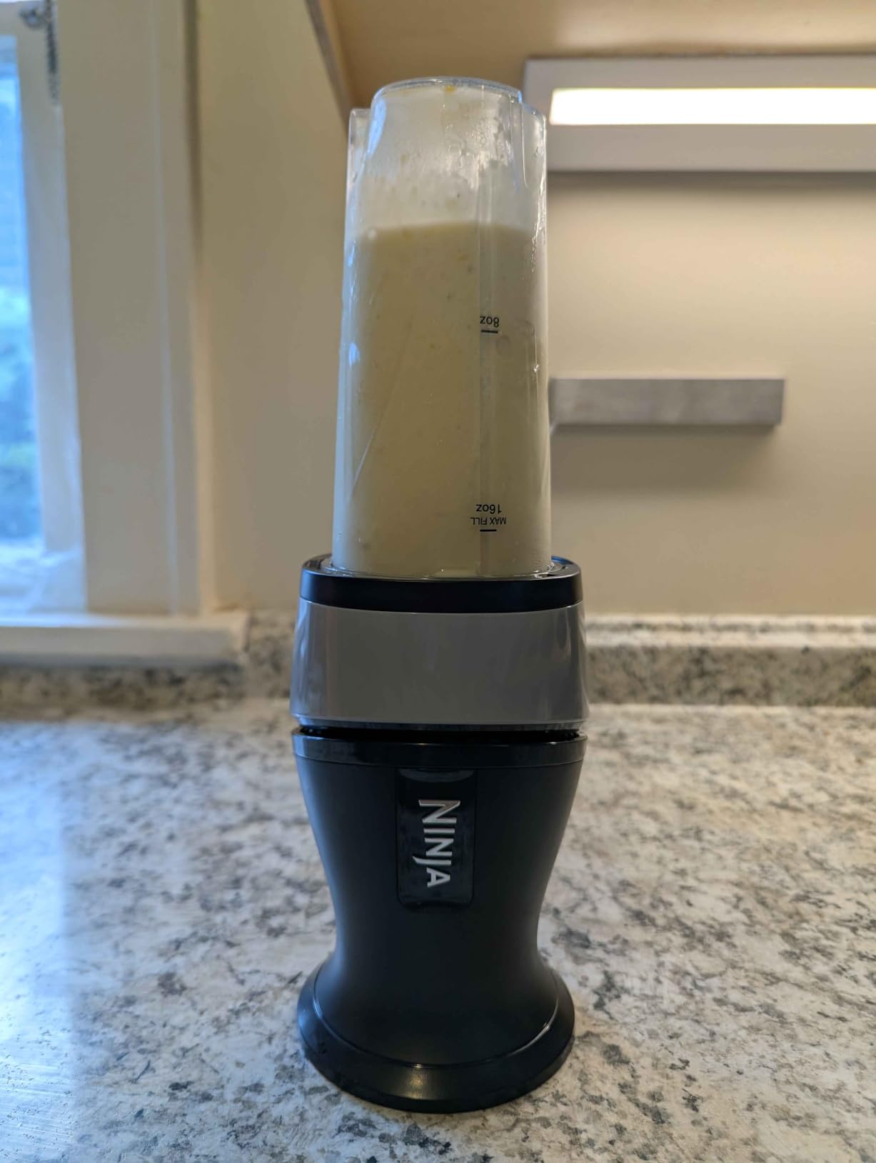 Ninja Fit Compact Personal Blender for Smoothies, Shakes & Frozen Drinks, (2) 16-oz. To-Go Cups with Spout Lids, 700-Watt Countertop, Black, QB3001SS customer photo 2