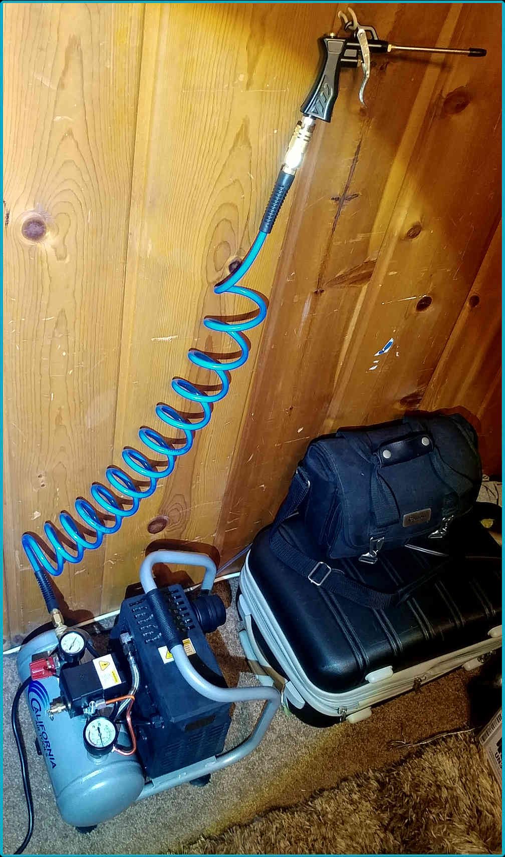 California Air Tools CAT-1P1060S Light & Quiet Portable Air Compressor, 1 Gallon Steel Tank, .6 HP, 56 dBA customer photo 1
