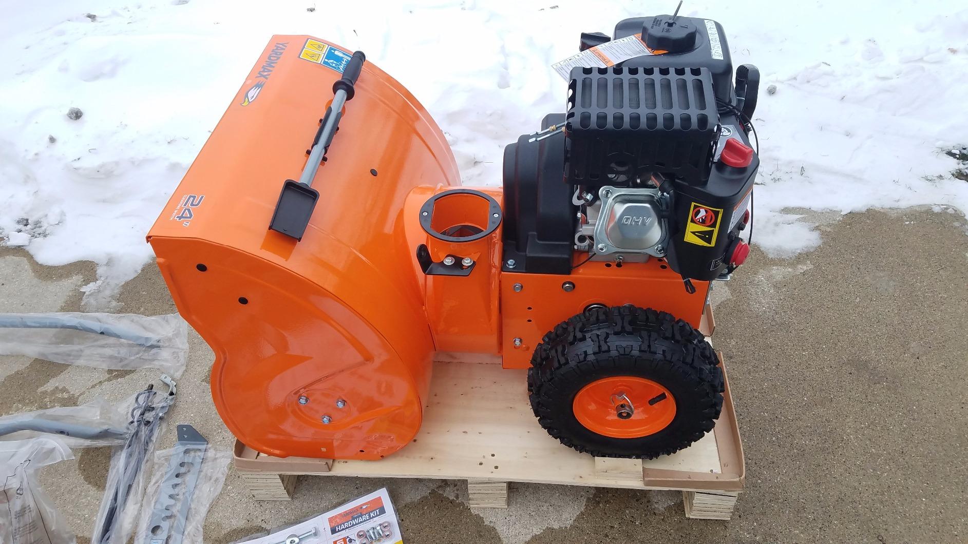 YARDMAX YB6770 26 in. 212 cc Two-Stage Self-propelled Gas Snow Blower with Push-Button Electric Start and Headlight customer photo 2