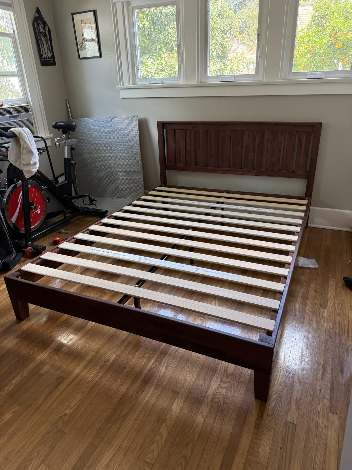 Zinus Vivek Deluxe Wood Platform Bed Frame with Headboard, Wood Slat Support, No Box Spring Needed, Easy Assembly, King customer photo 1