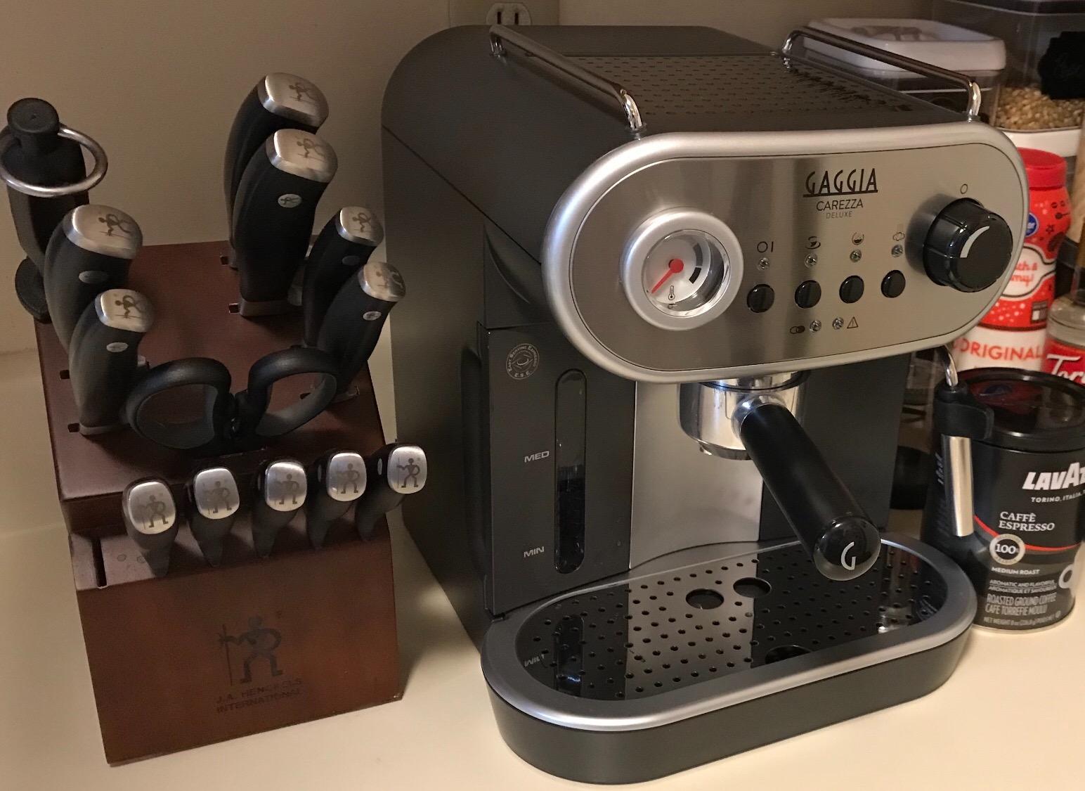 Gaggia Carezza De Luxe Espresso Machine, 47oz, Silver customer photo 2