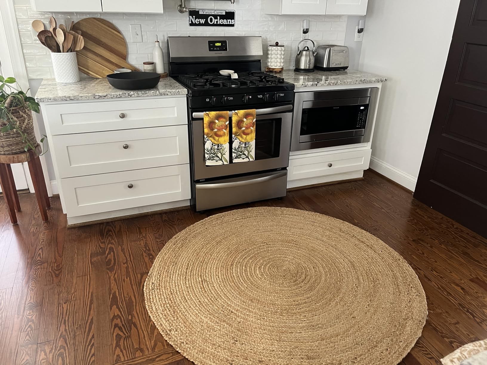 SAFAVIEH Area Rug 5x8 - Cape Cod Collection - Natural Brown, Handmade Braided Flat Weave Jute (CAP252A) customer photo 2
