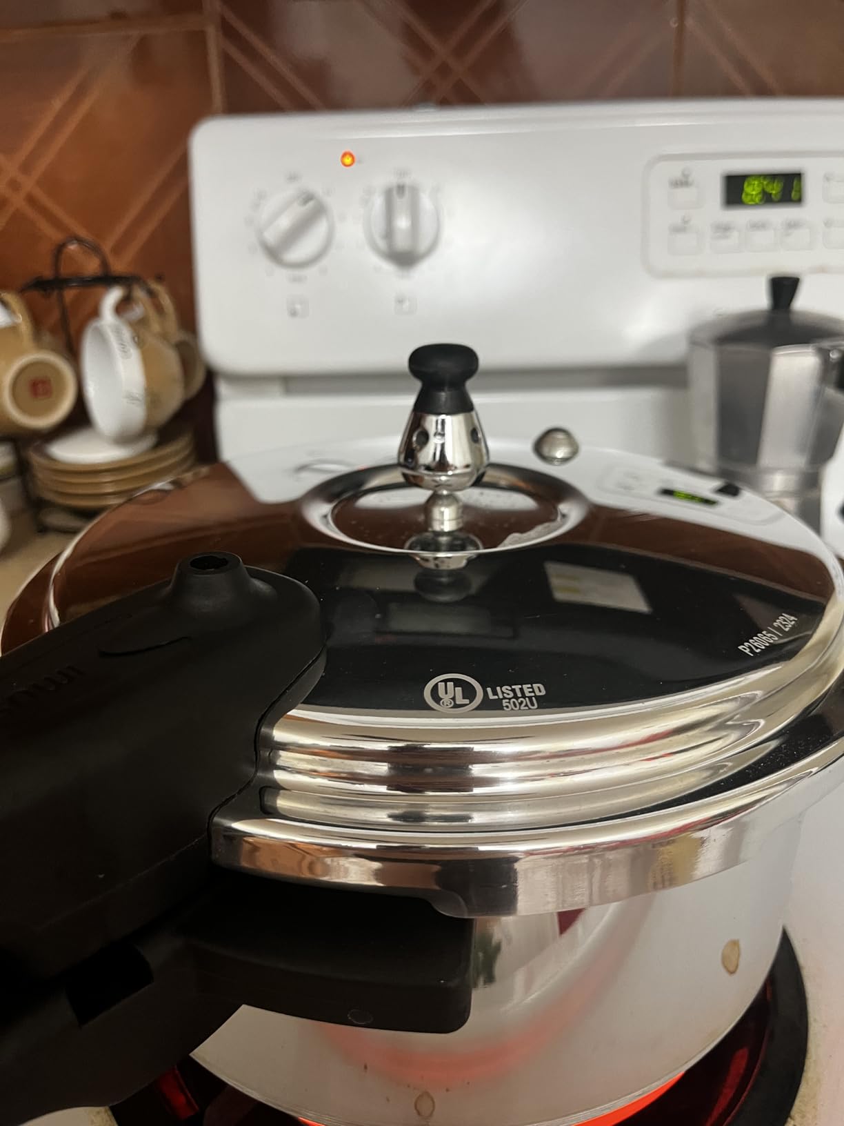 IMUSA USA A417-80808 22Qt Jumbo Stovetop Pressure Cooker with Regulator and Side Handles, Silver customer photo 1